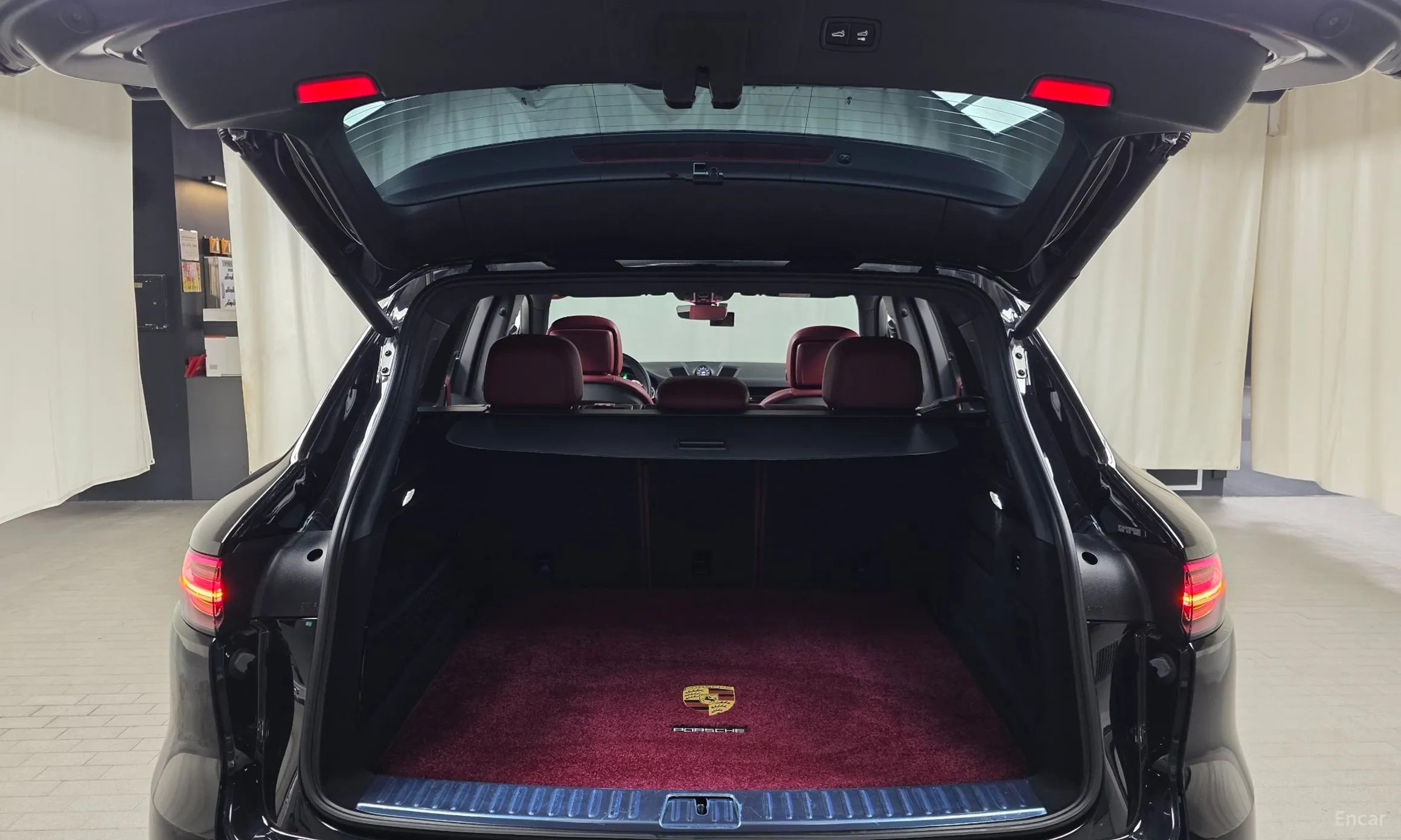 Porsche Cayenne (PO536) превью 18