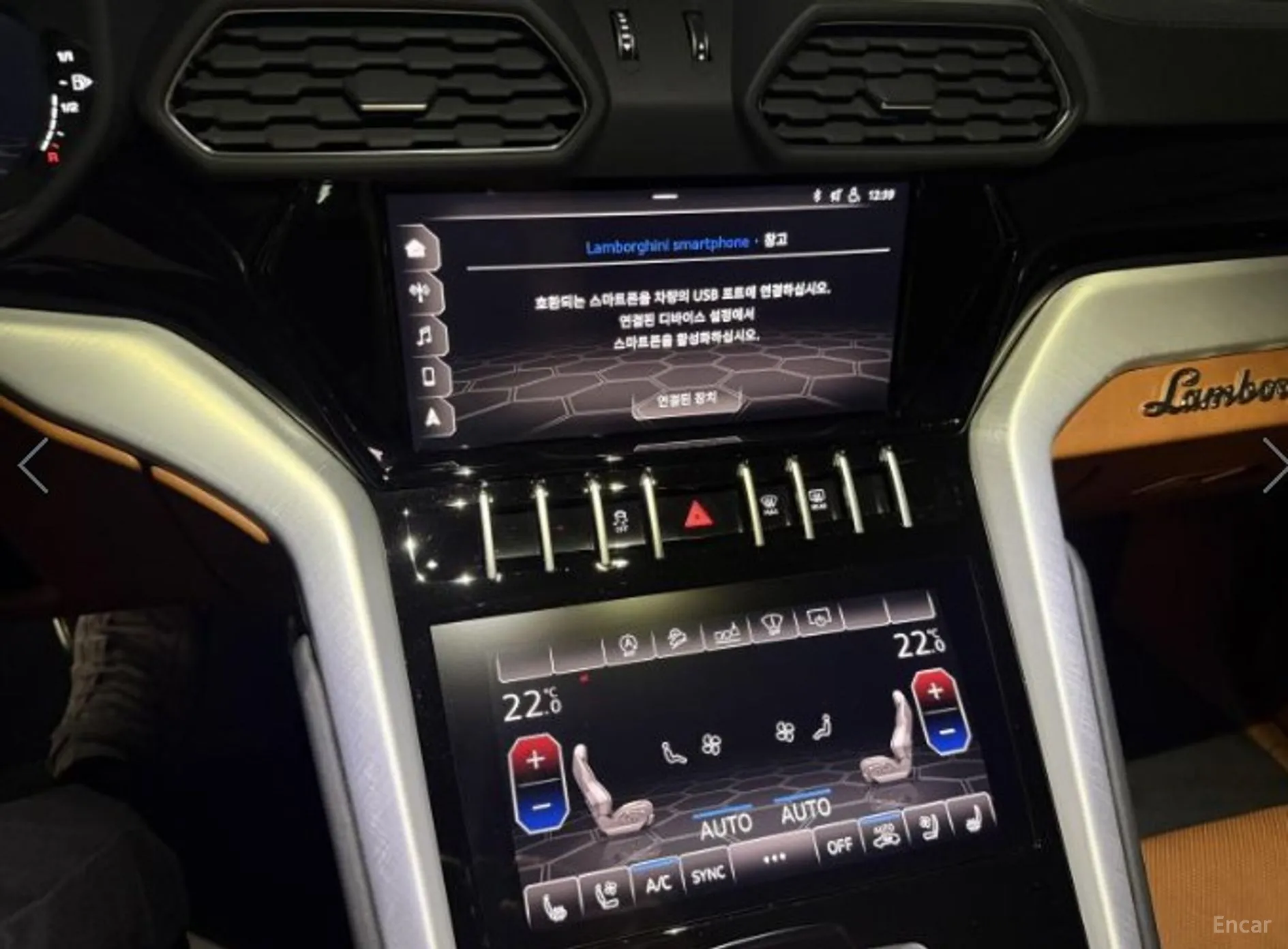 Lamborghini Urus превью 14