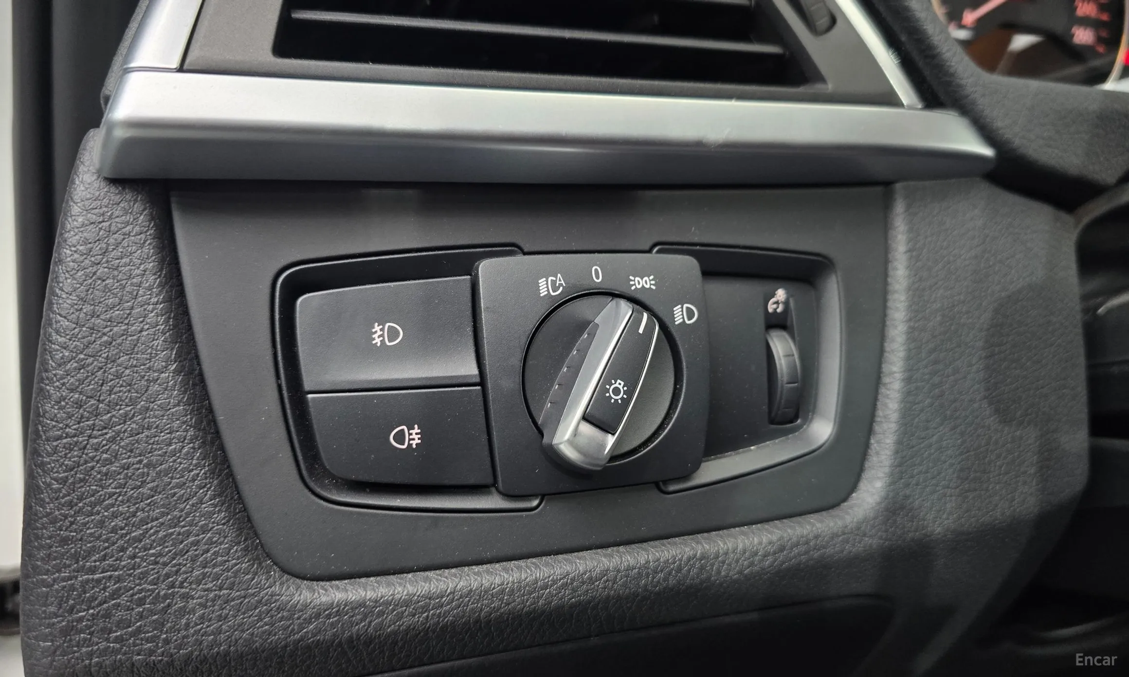 BMW 3 Series (F30) превью 14