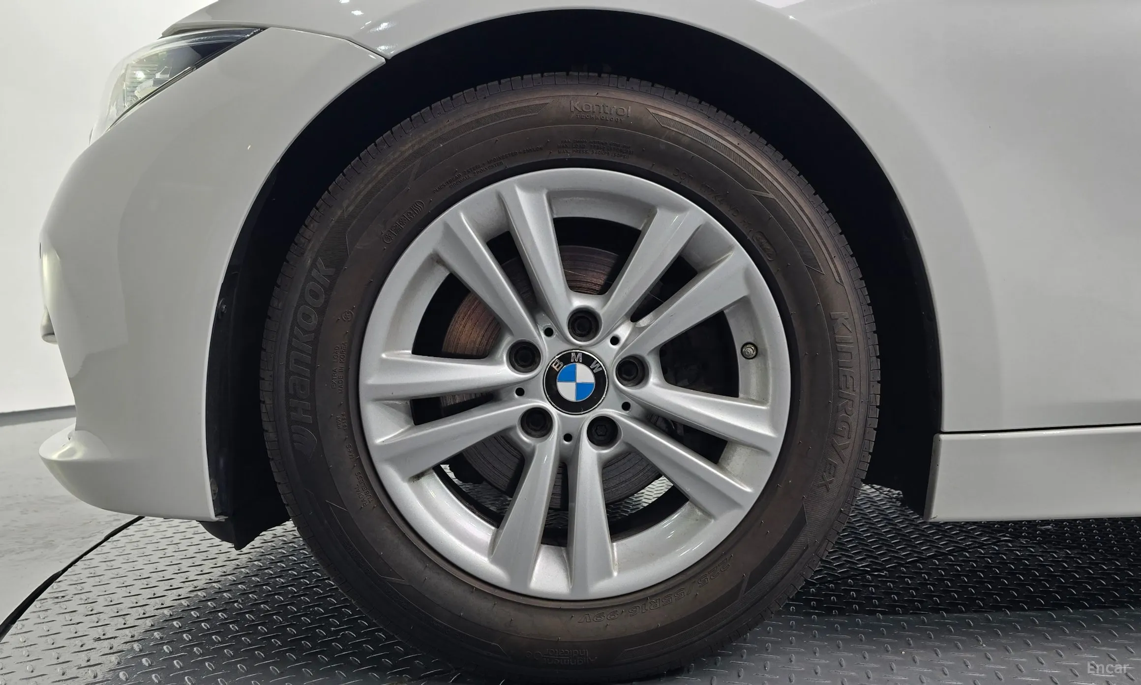 BMW 3 Series (F30) превью 5