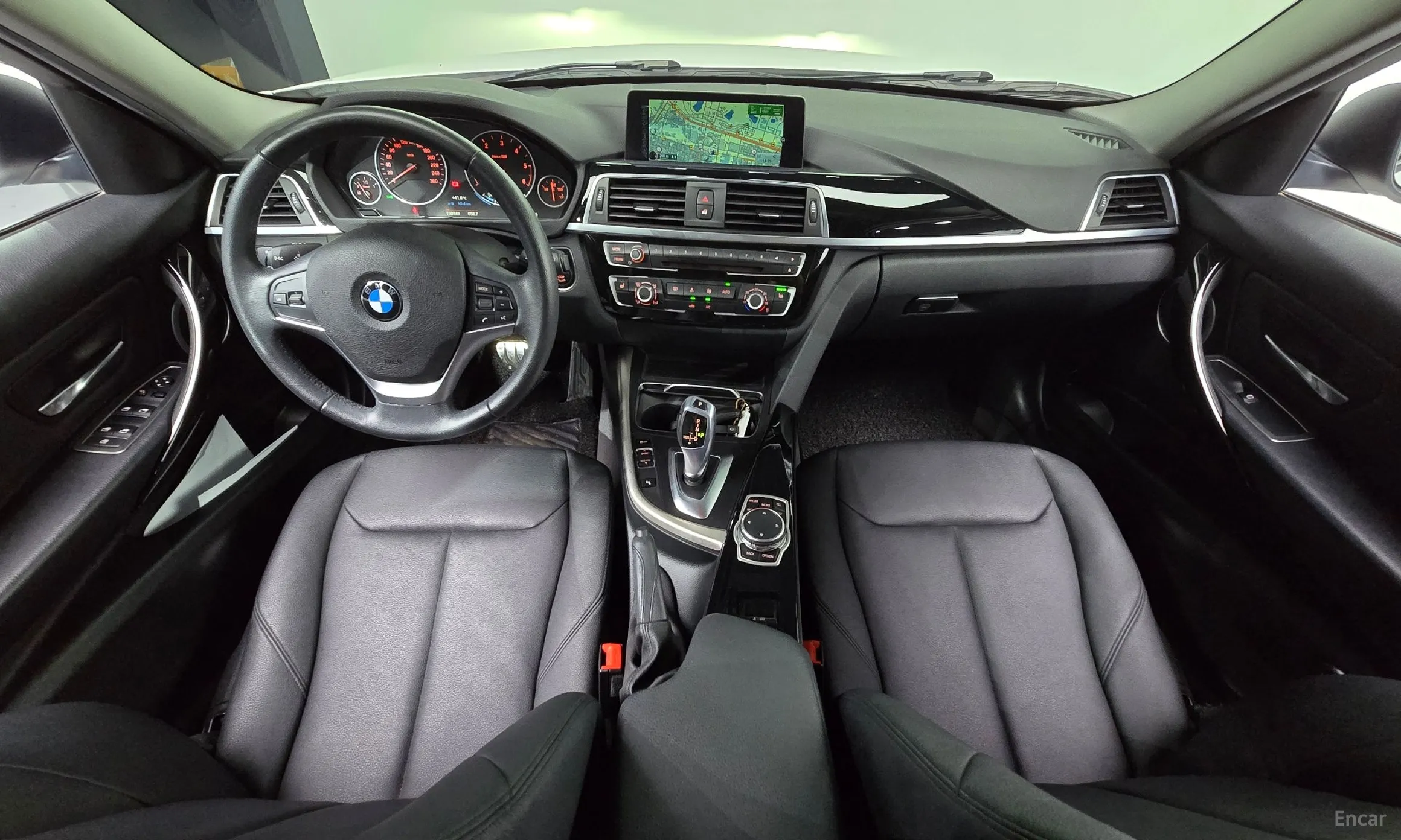 BMW 3 Series (F30) превью 7
