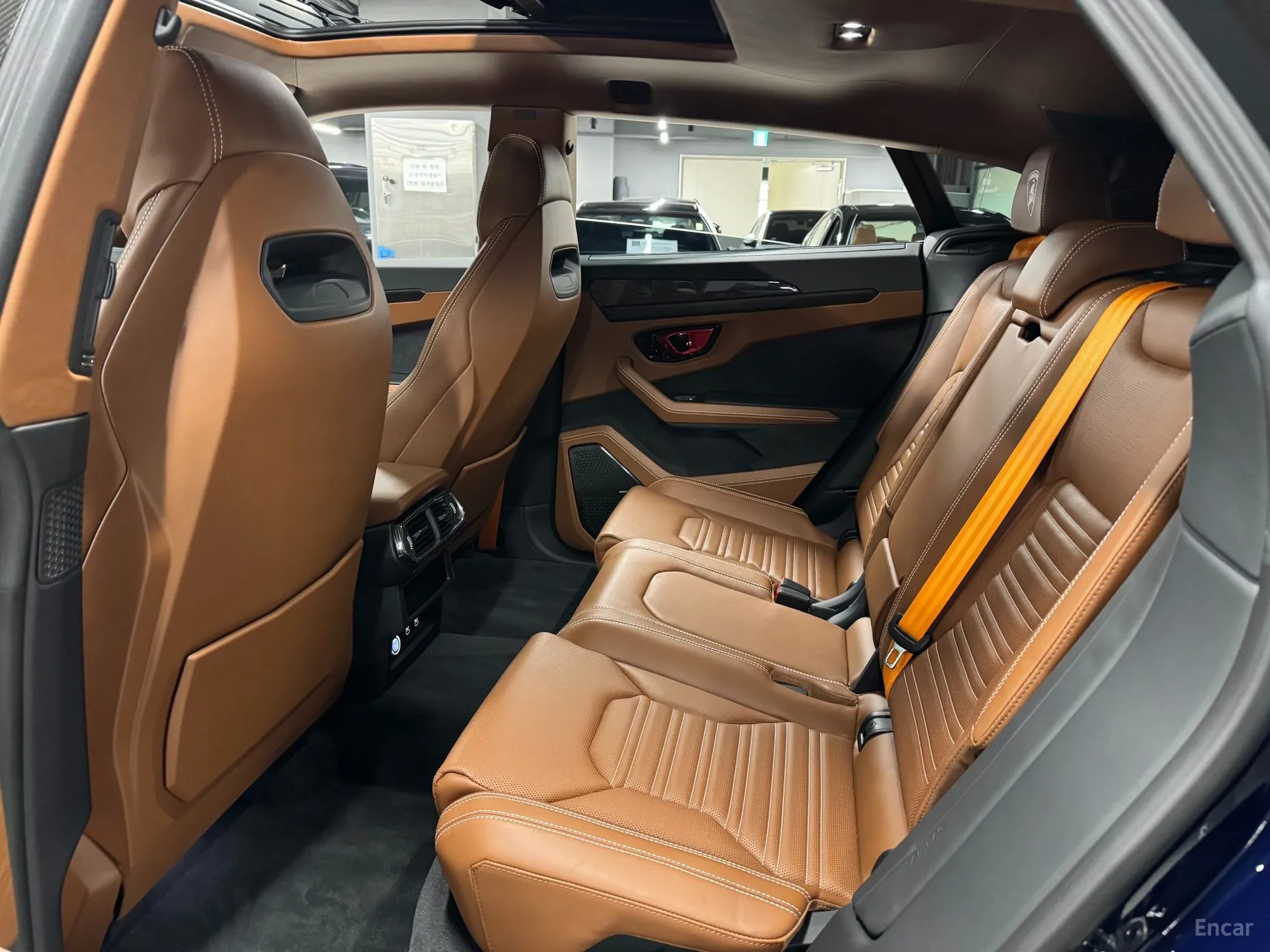 Lamborghini Urus превью 7