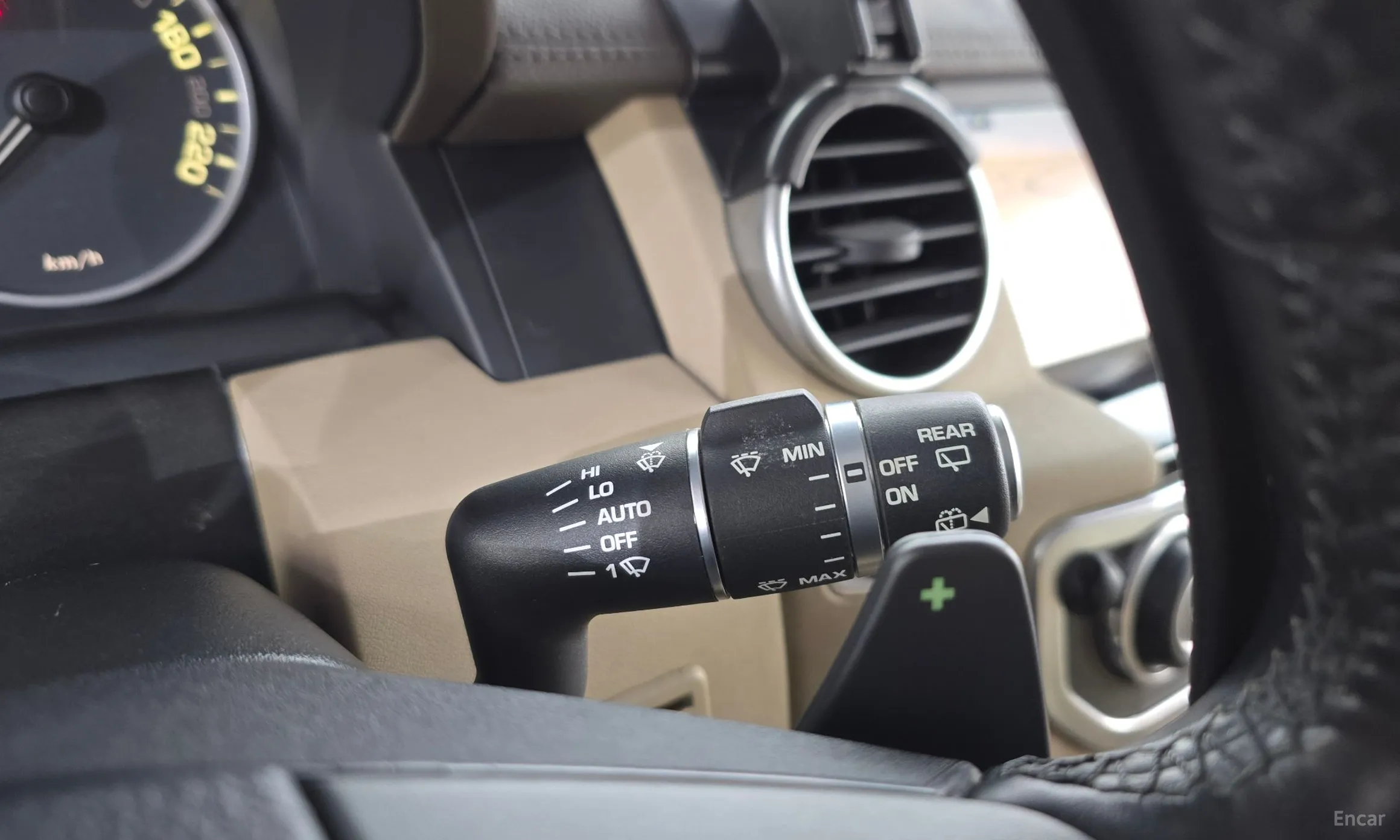 Land Rover Discovery 4 превью 19