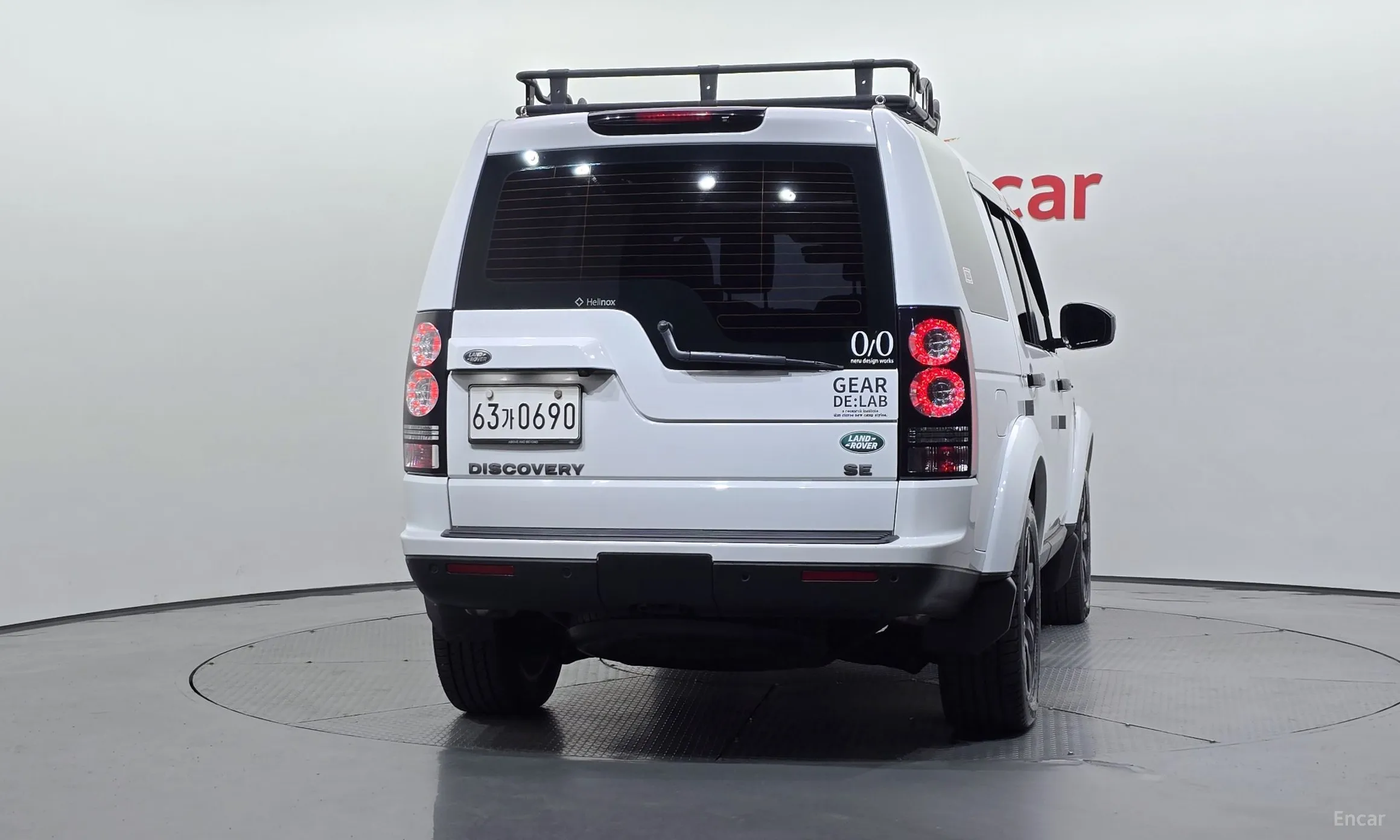 Land Rover Discovery 4 превью 4