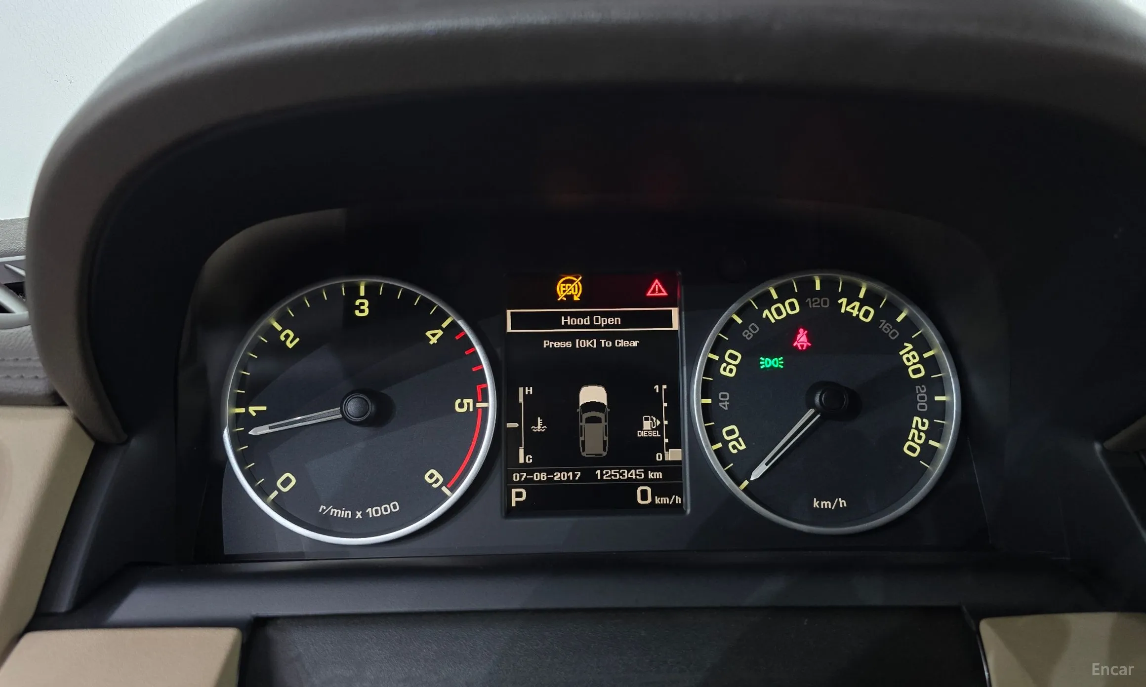 Land Rover Discovery 4 превью 8