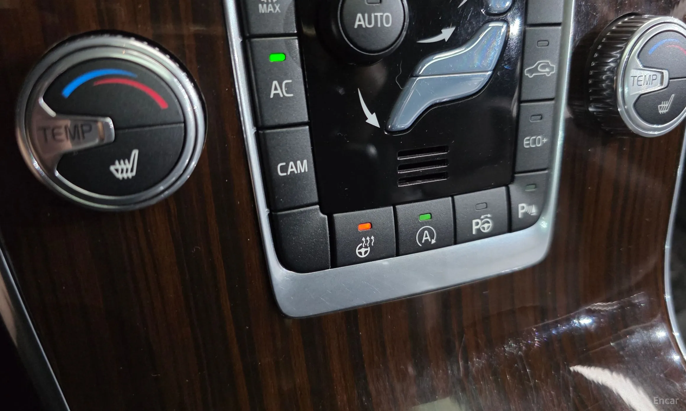 Volvo S60 превью 18