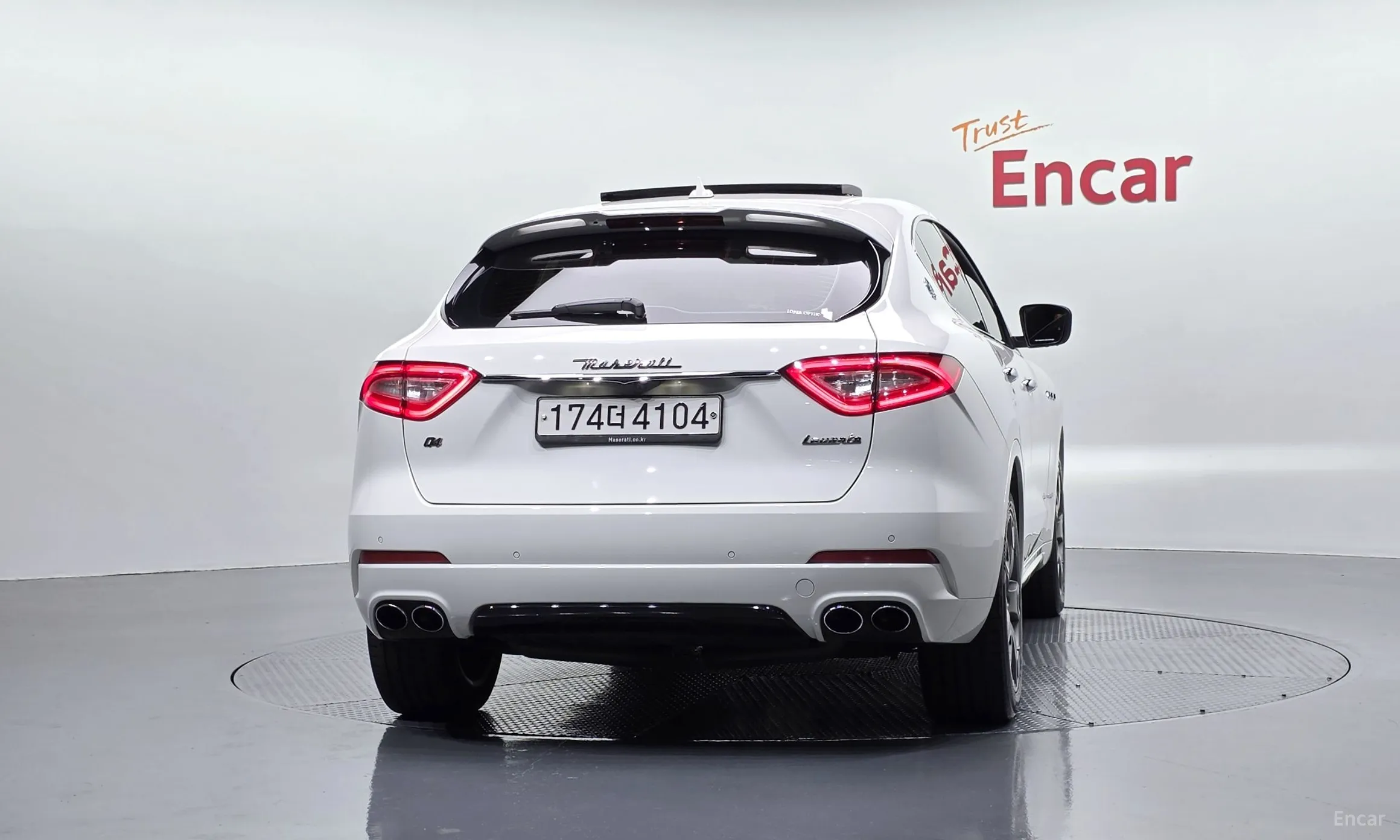 Maserati Levante превью 4
