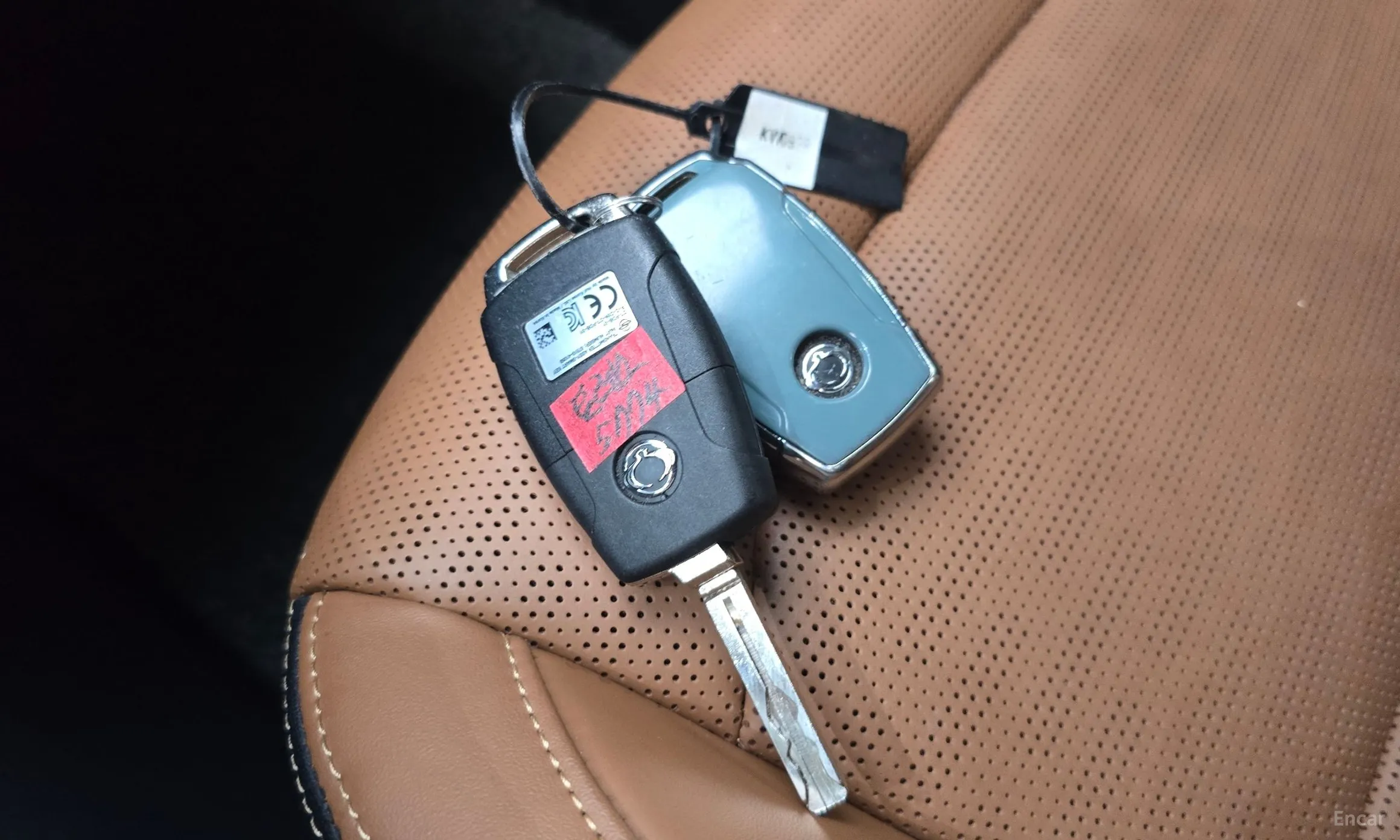 KG Mobility (SsangYong) Torres превью 20