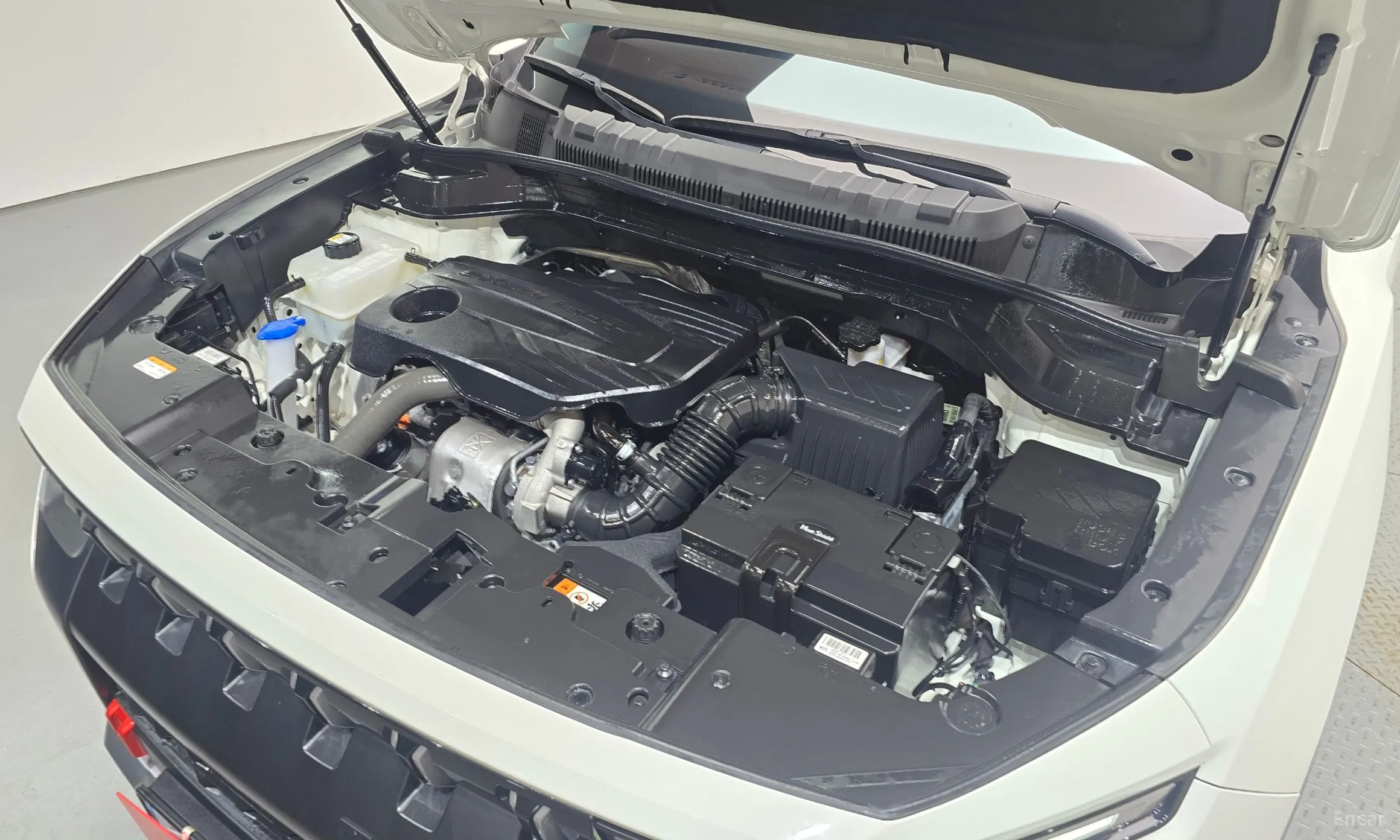KG Mobility (SsangYong) Torres превью 6