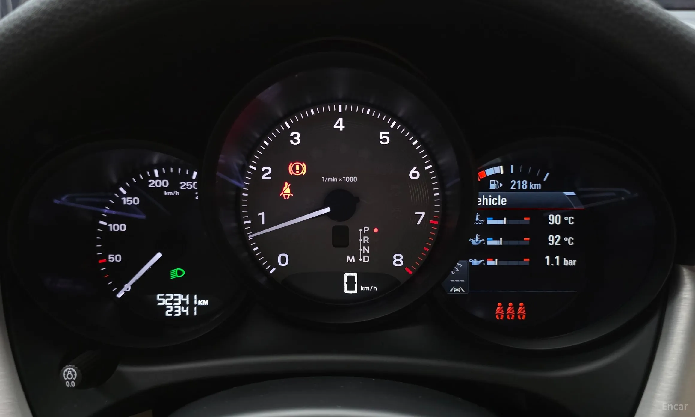 Porsche Macan превью 8
