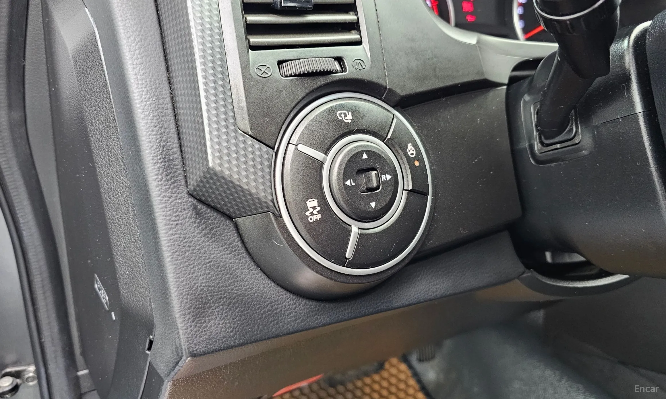 KG Mobility (SsangYong) Korando Sports превью 16