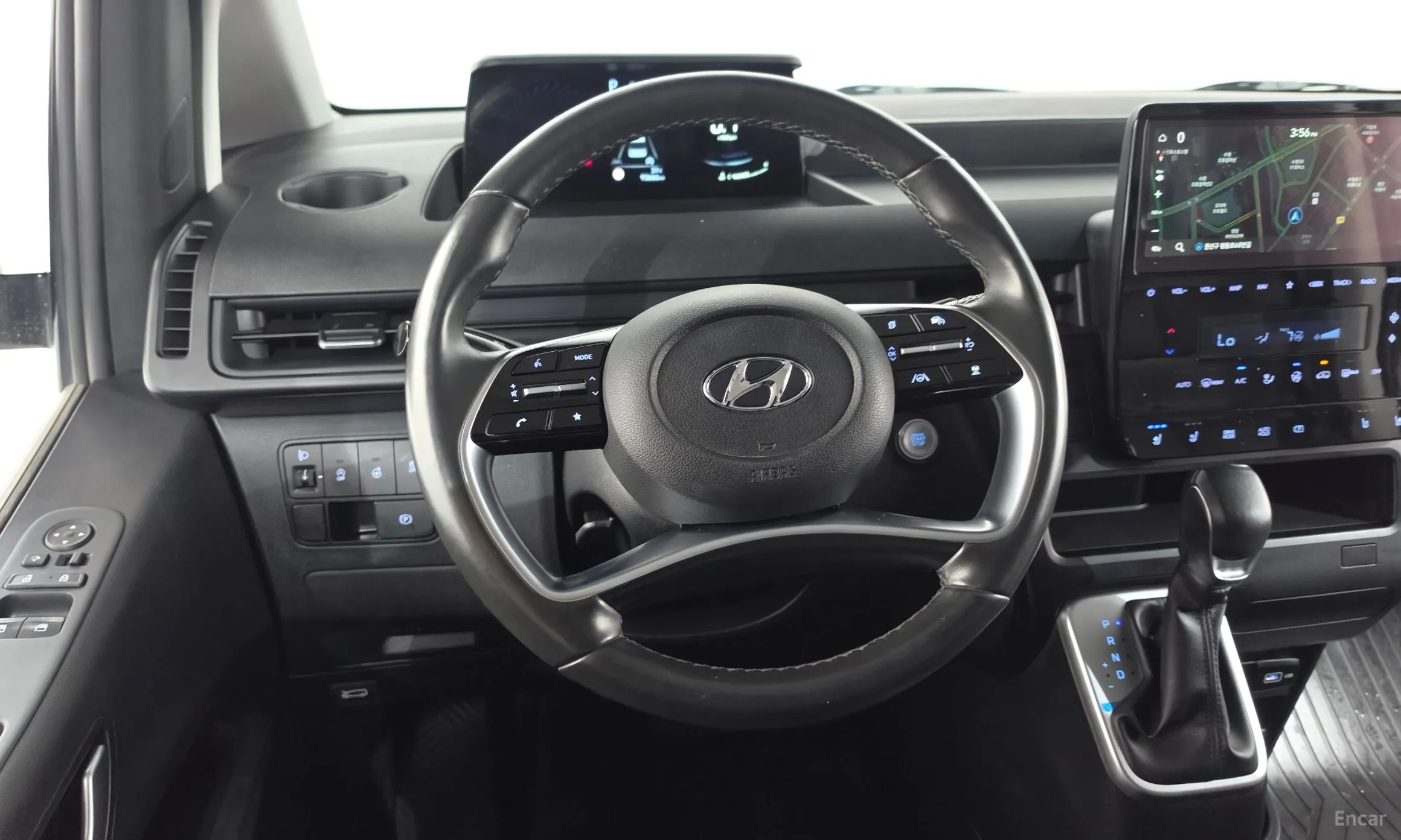 Hyundai Staria превью 12