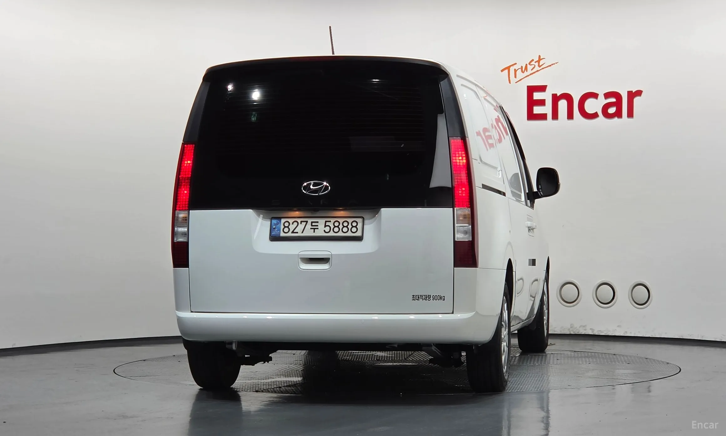 Hyundai Staria превью 4