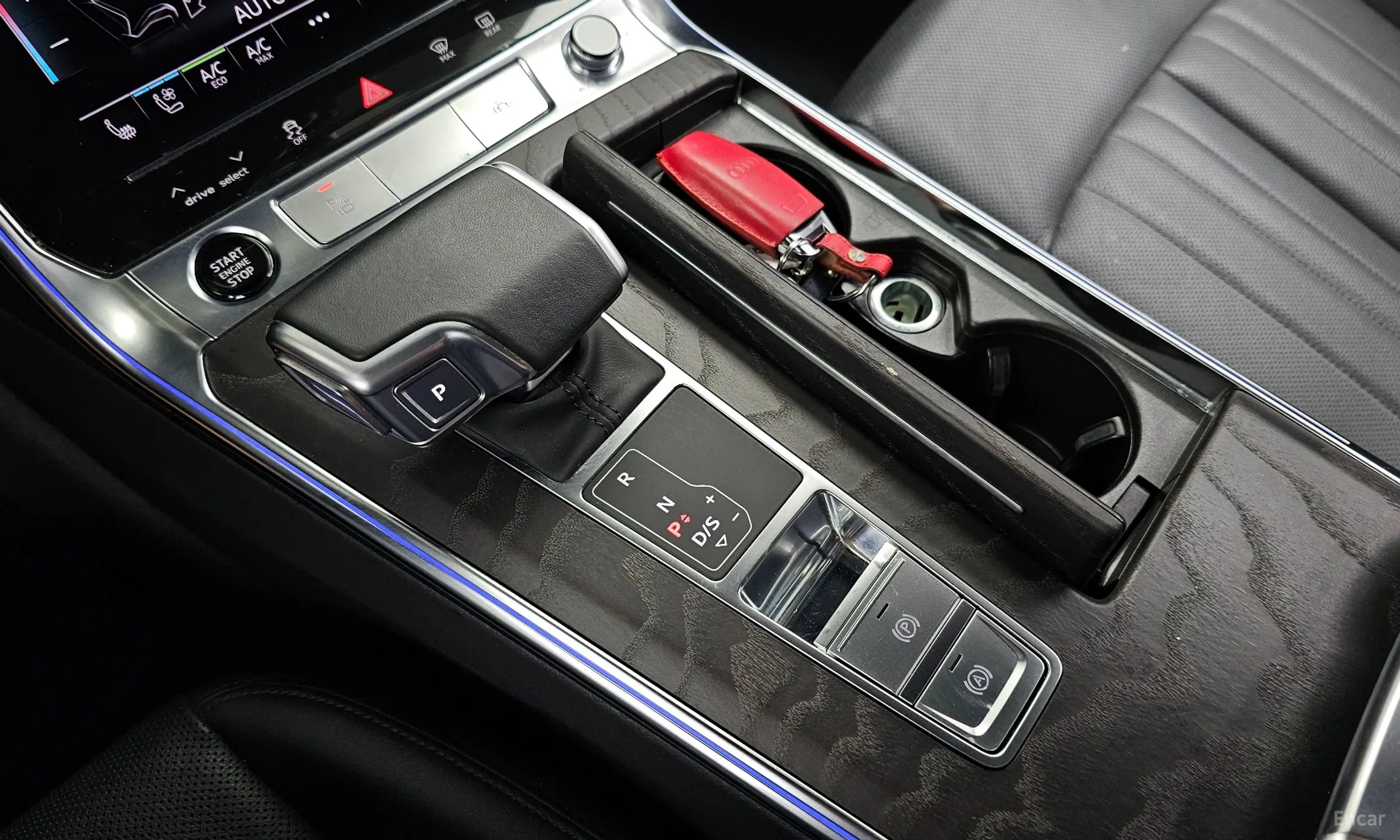 Audi A6 (C8) превью 9