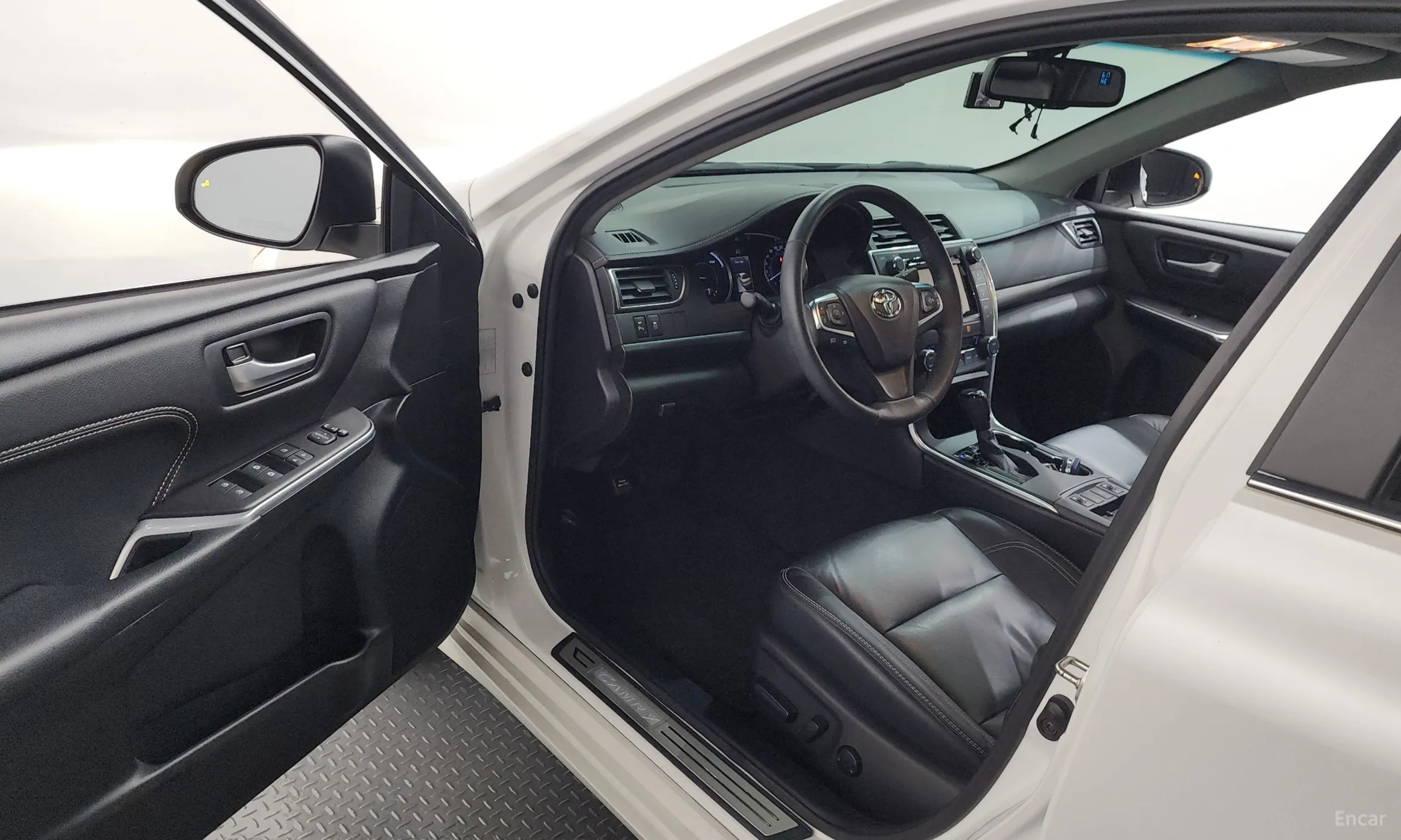 Toyota New Camry превью 10