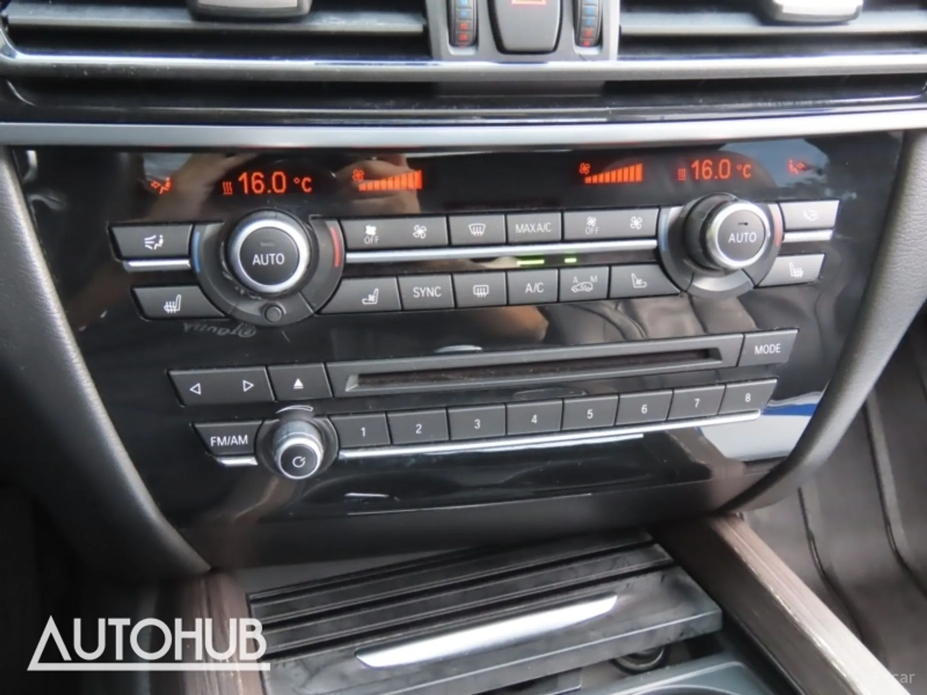 BMW X5 (F15) превью 11