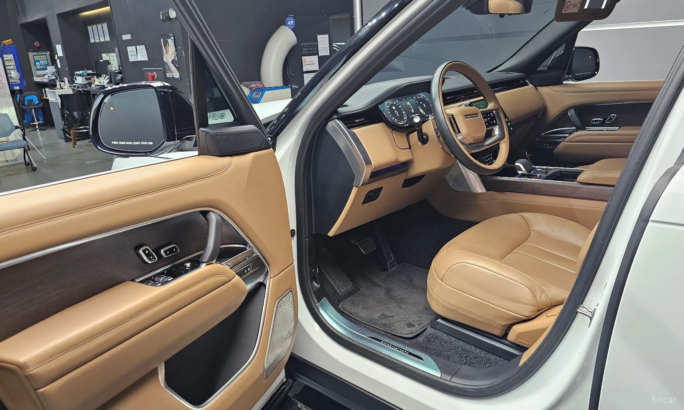 Land Rover Range Rover 5th Generation превью 10