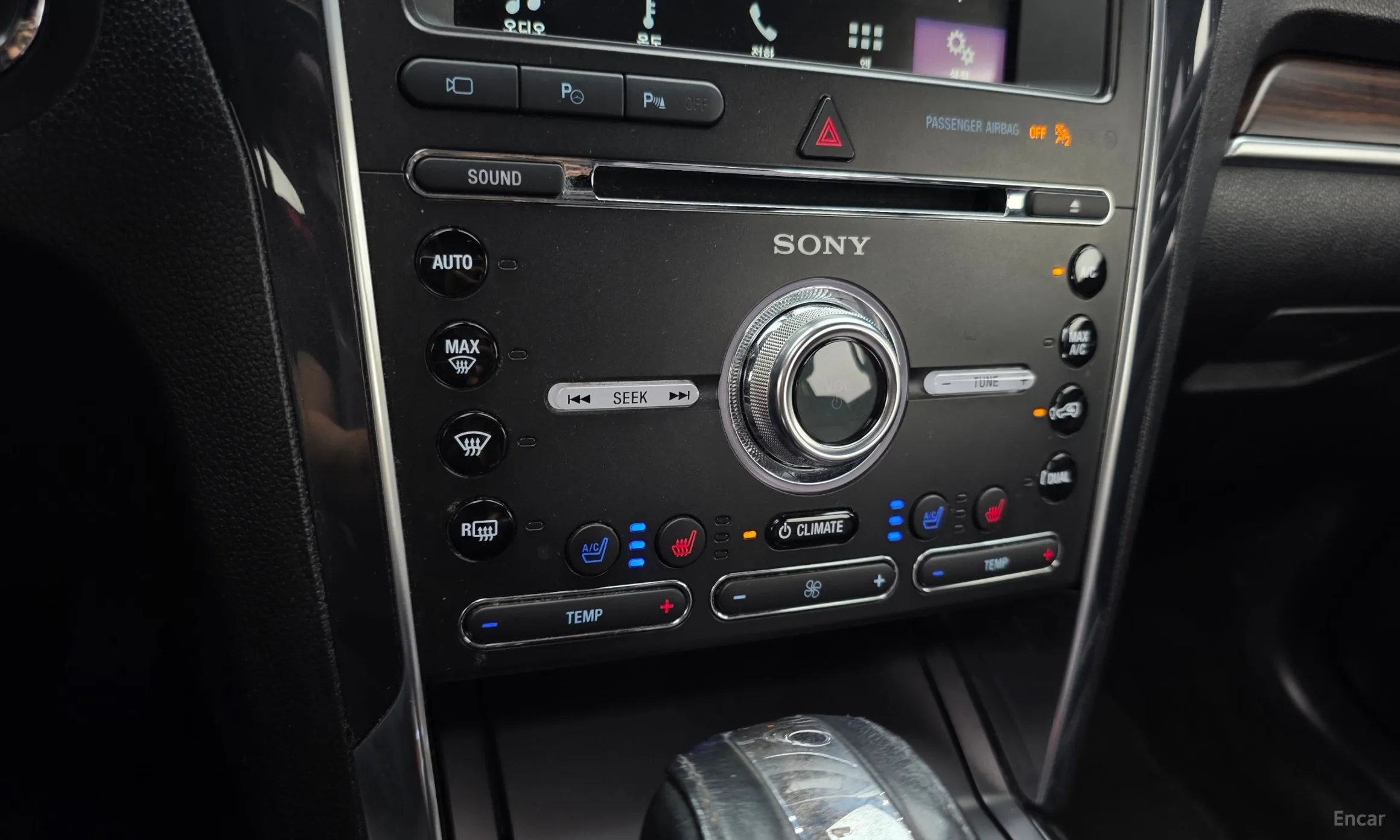 Ford Explorer превью 18