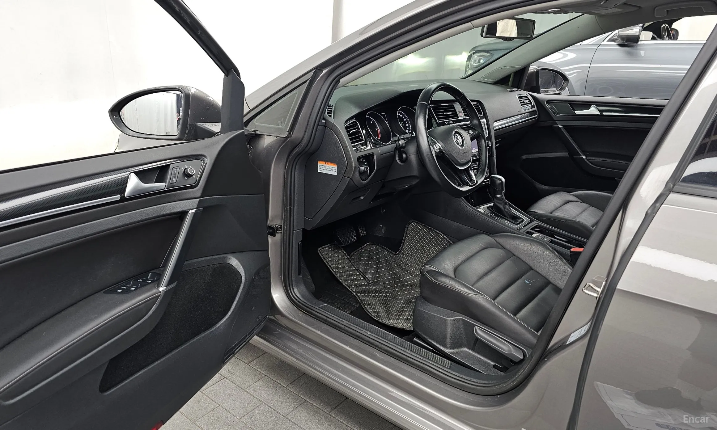 Volkswagen Golf 7th Generation превью 10