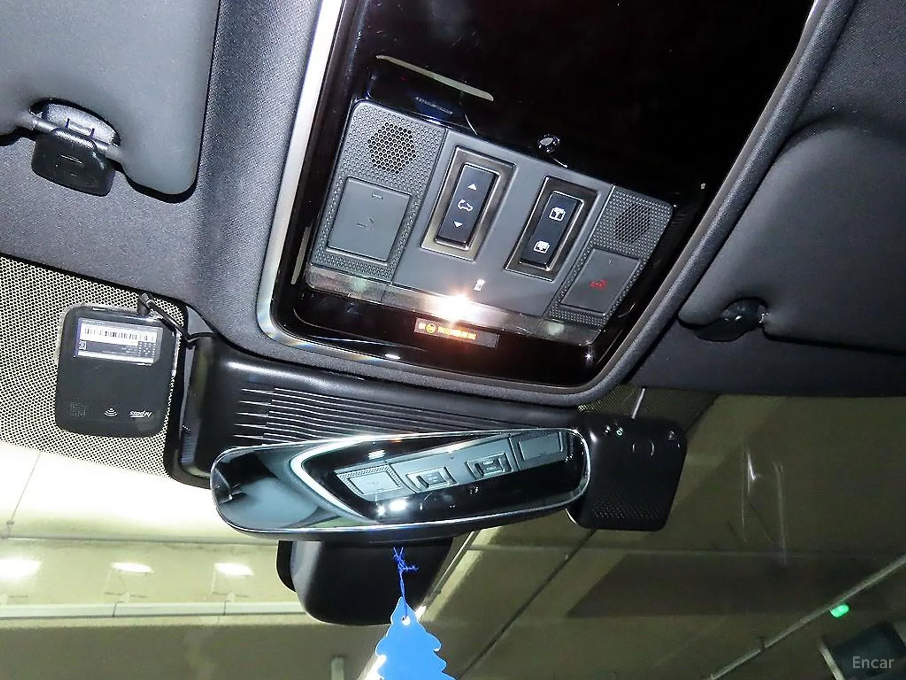 Land Rover Range Rover Bella превью 15