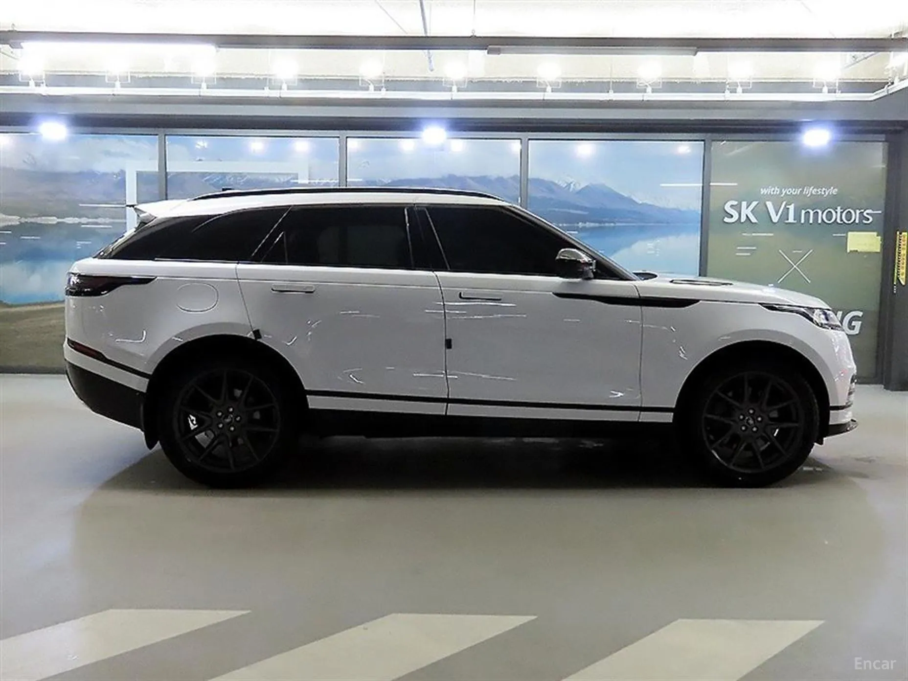 Land Rover Range Rover Bella превью 3