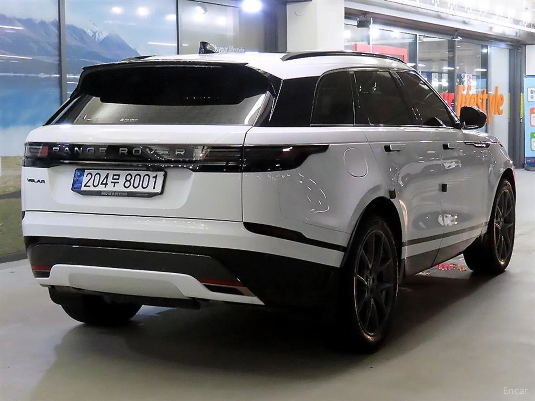 Land Rover Range Rover Bella превью 4