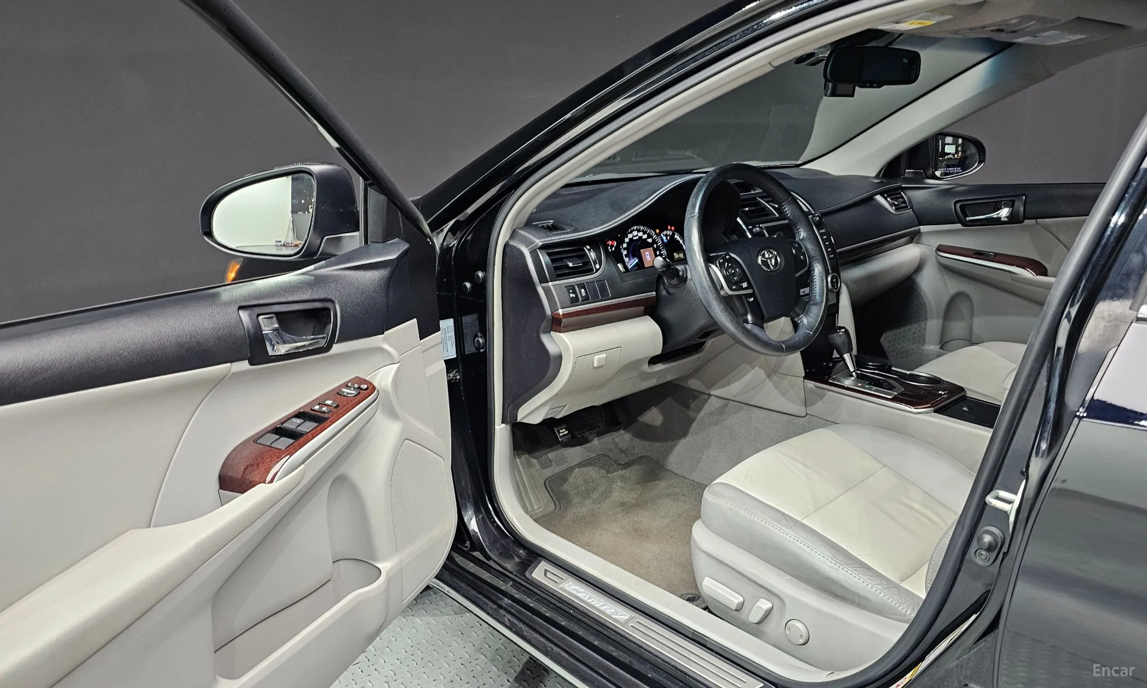 Toyota New Camry превью 10