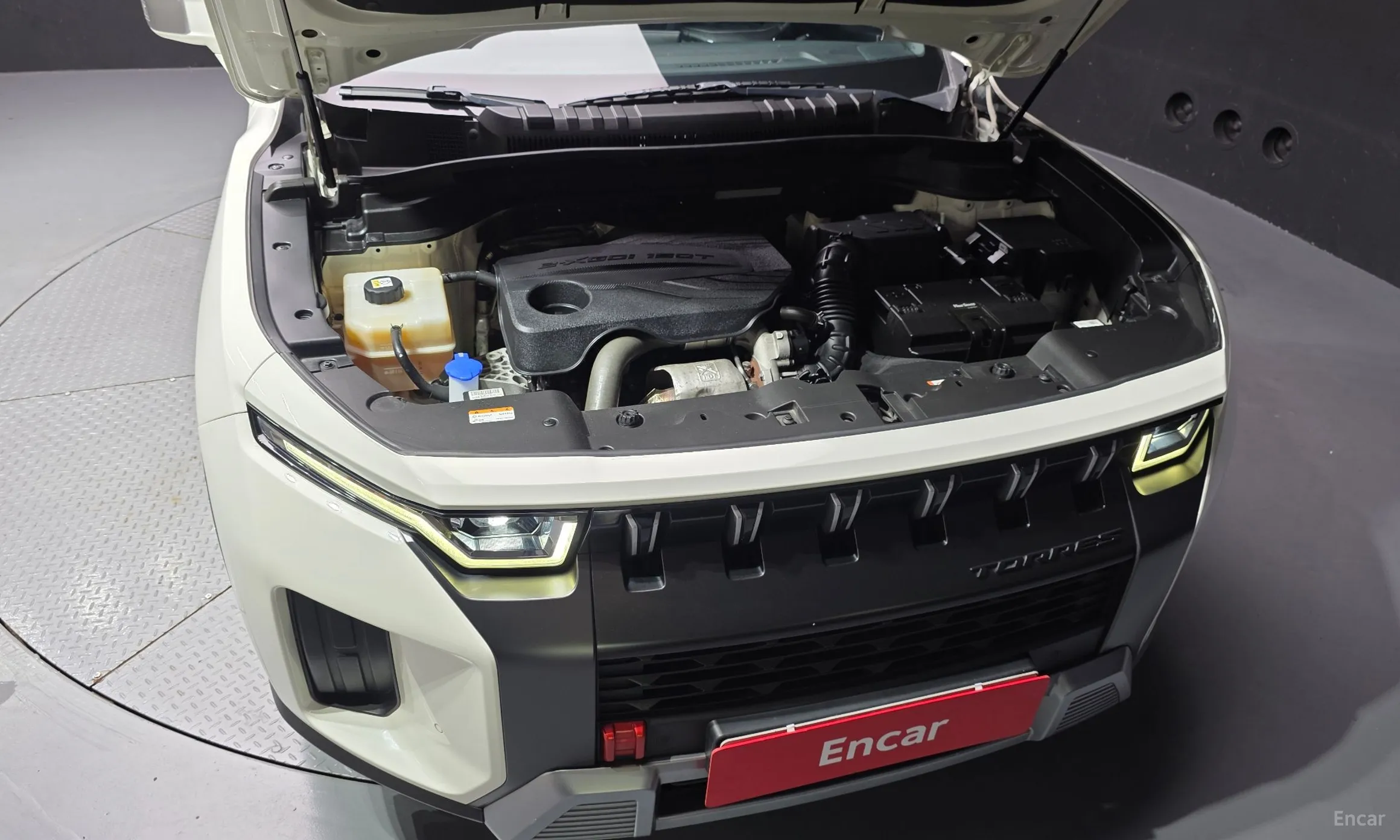 KG Mobility (SsangYong) Torres превью 6