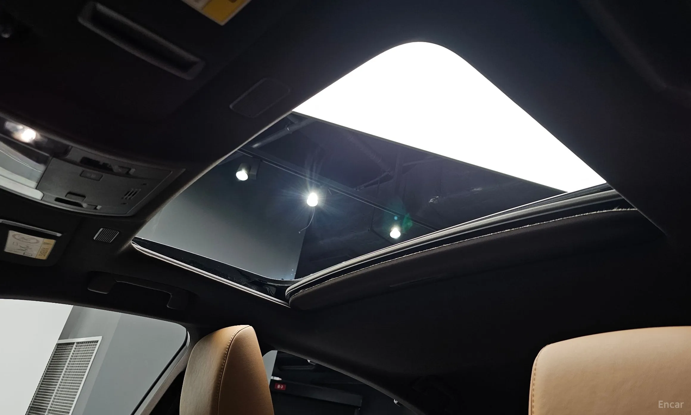Lexus ES300h 7th Generation превью 18