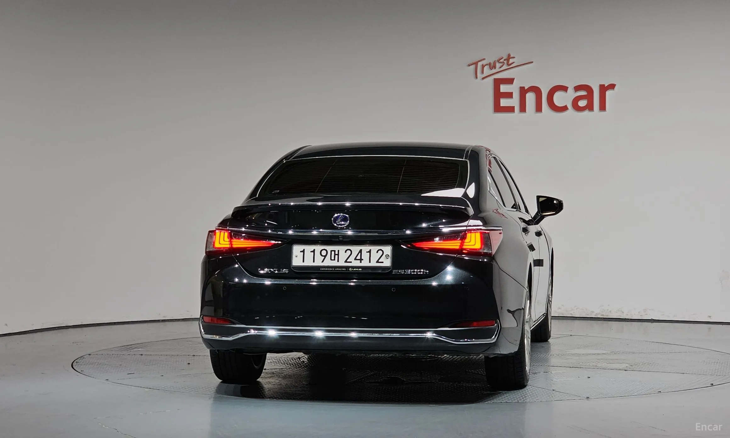 Lexus ES300h 7th Generation превью 4