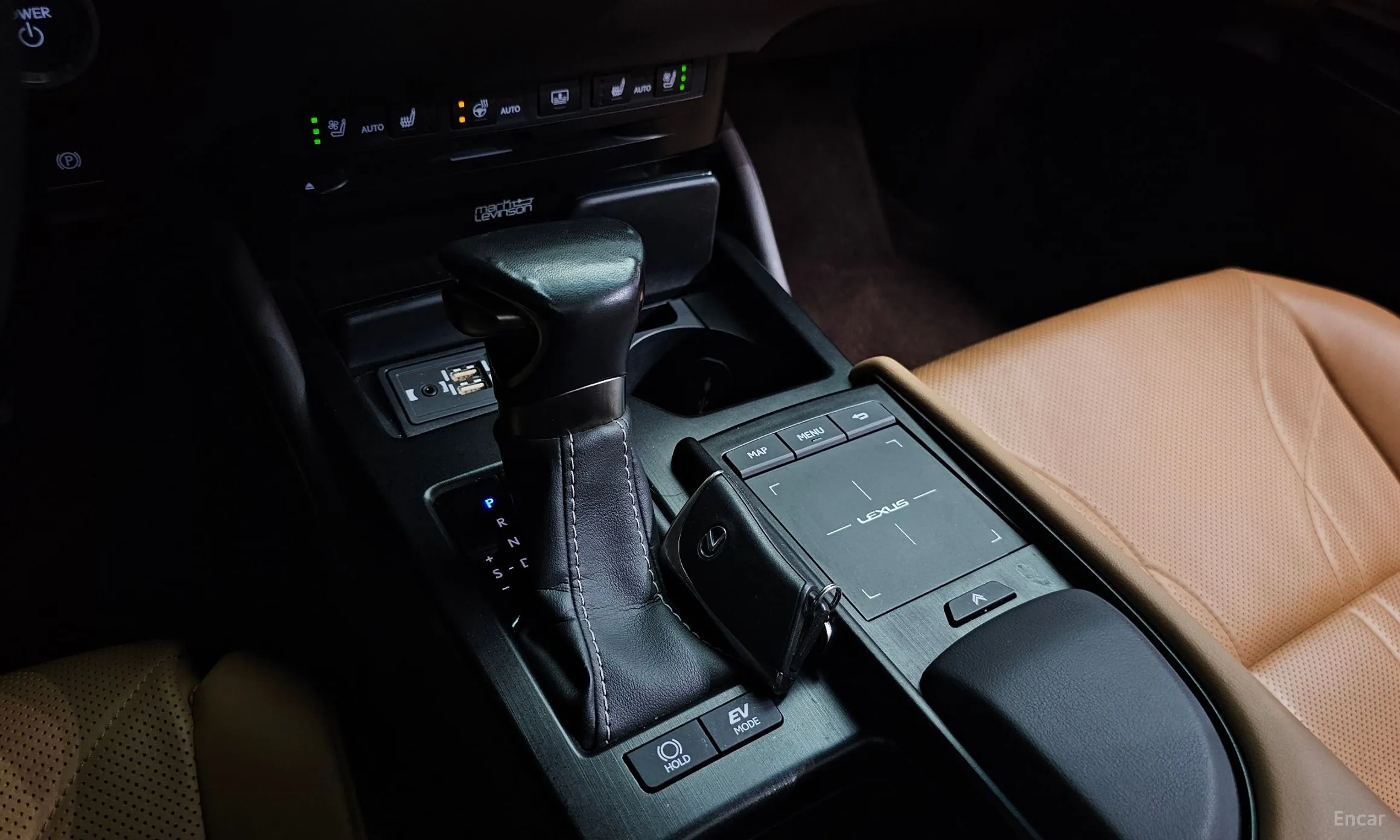Lexus ES300h 7th Generation превью 9