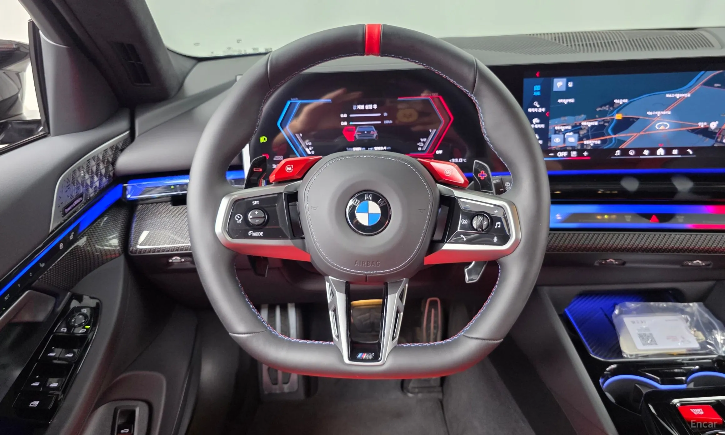 BMW M5 (G90) превью 13