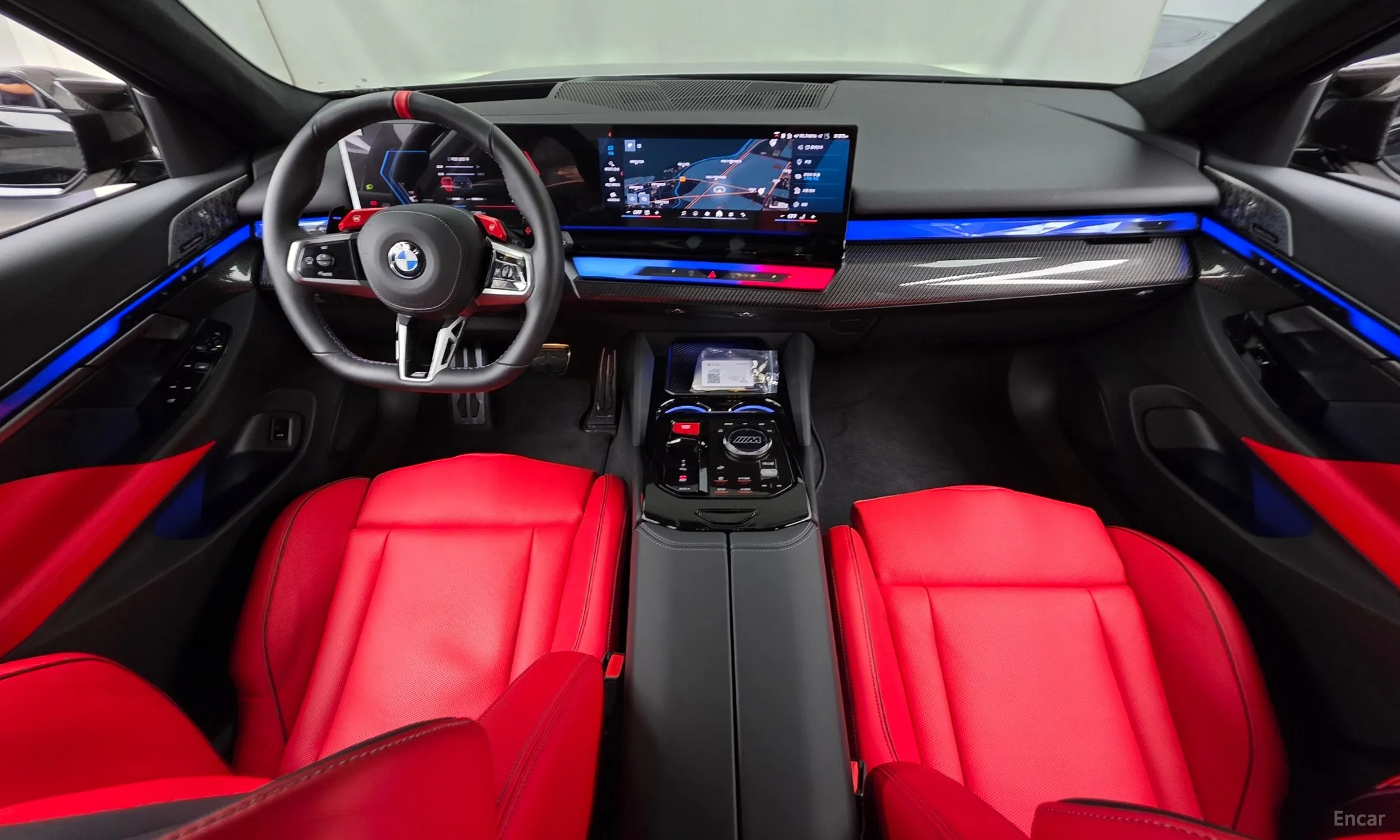 BMW M5 (G90) превью 7