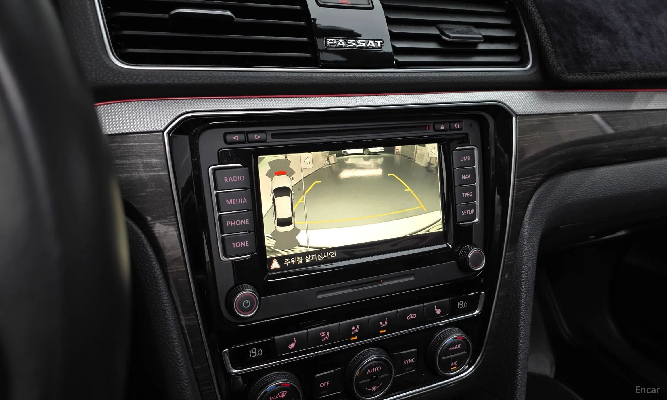 Volkswagen The New Passat превью 14