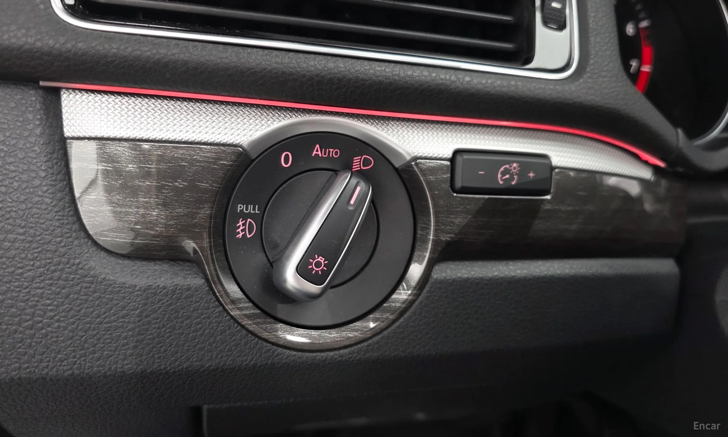 Volkswagen The New Passat превью 18