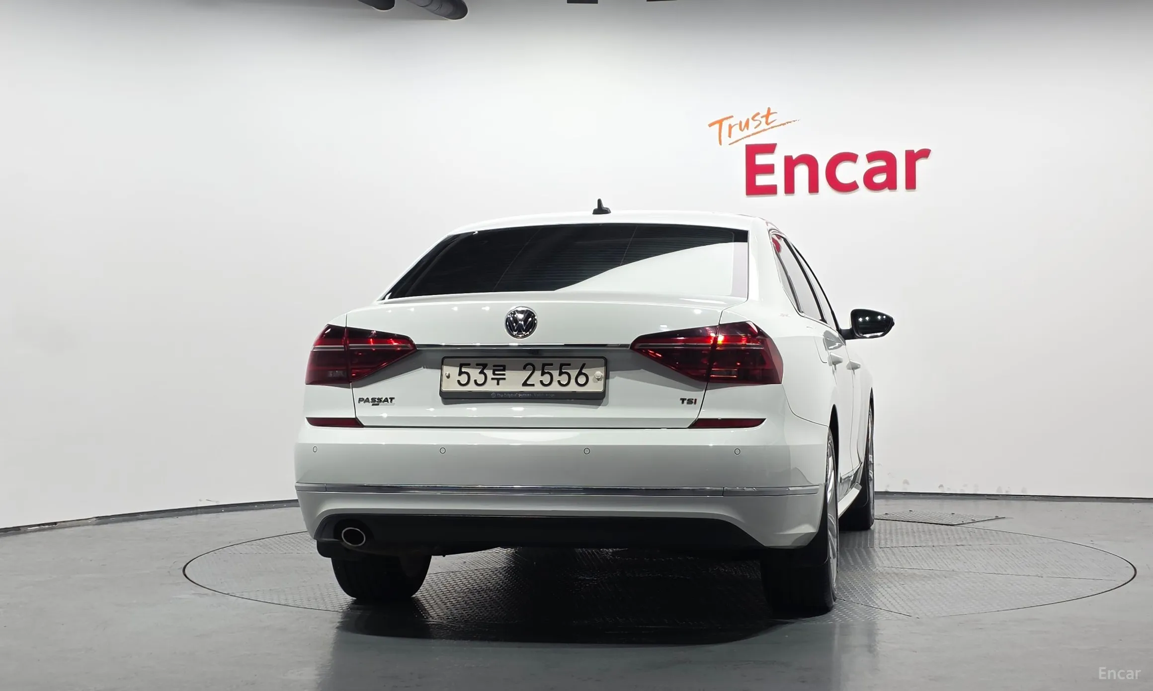 Volkswagen The New Passat превью 4