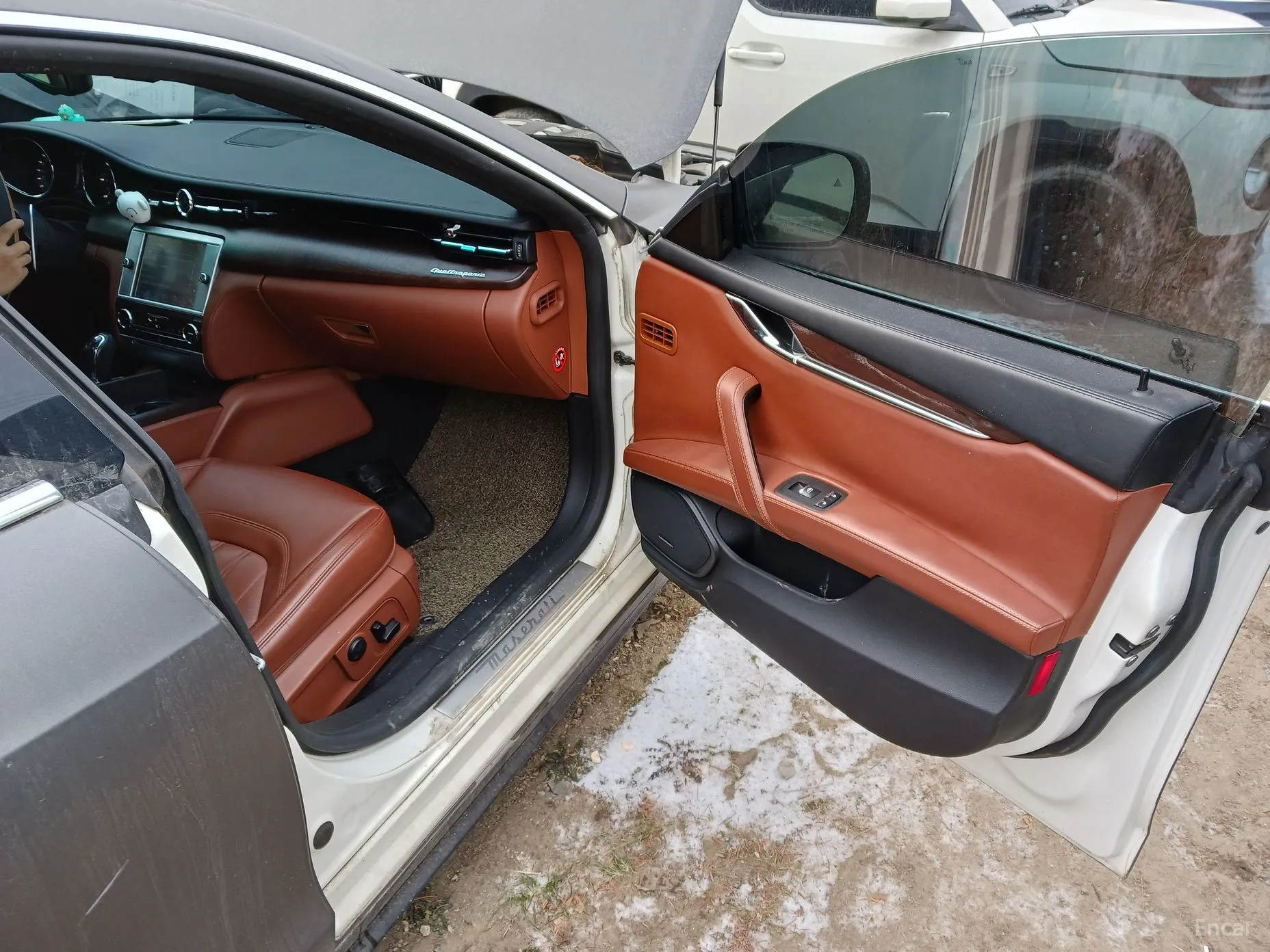 Maserati Quattroporte превью 7