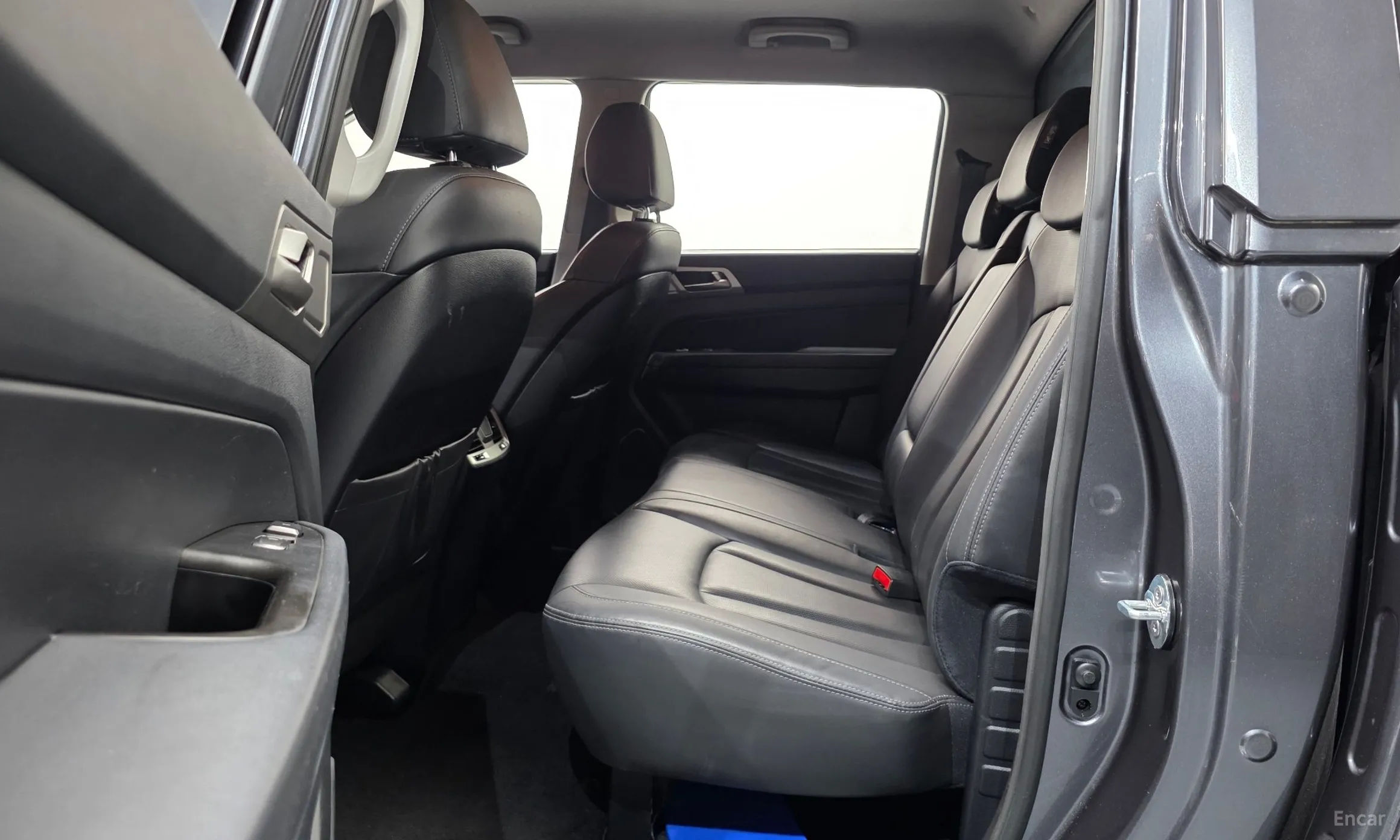 KG Mobility (SsangYong) Rexton Sports превью 11