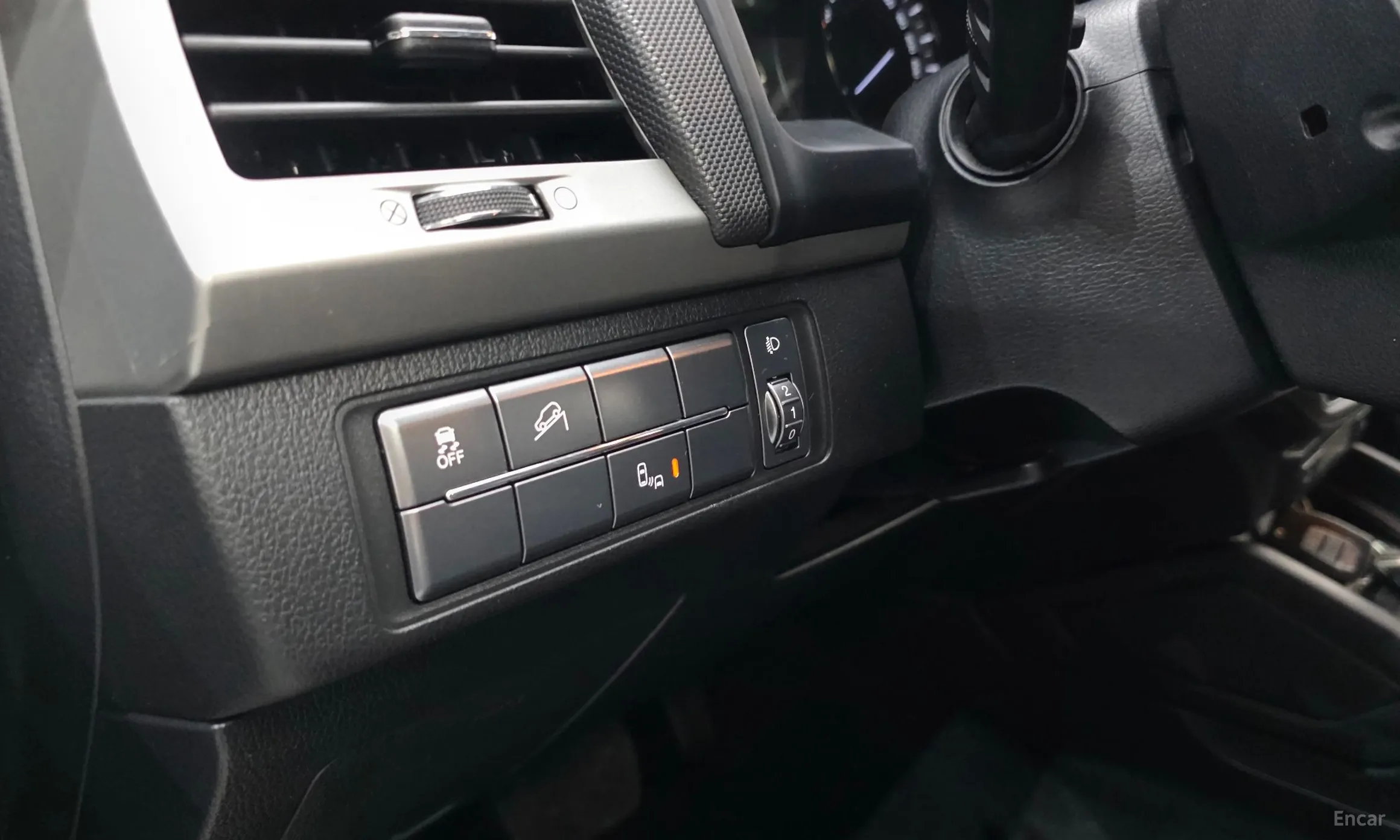 KG Mobility (SsangYong) Rexton Sports превью 18