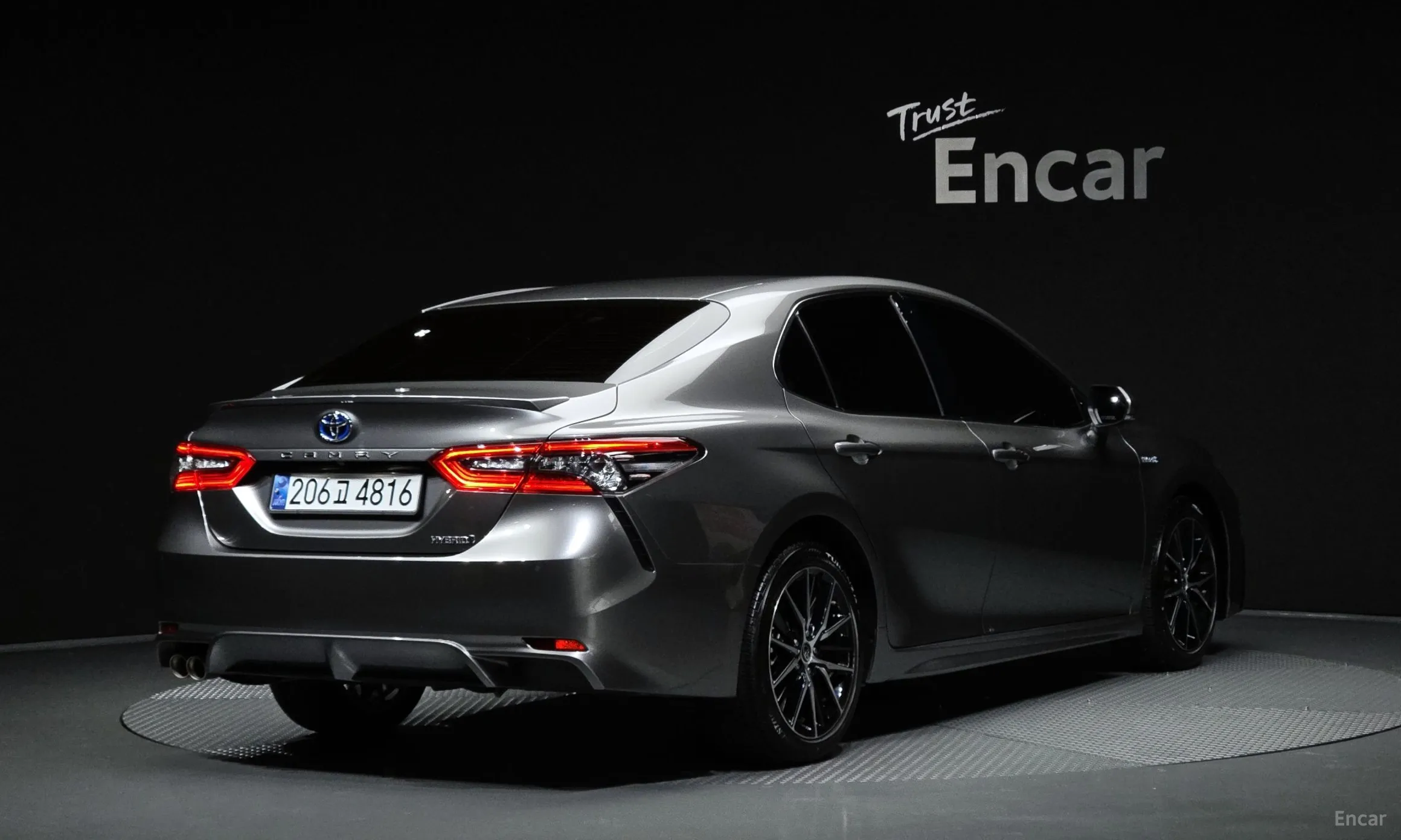 Toyota Camry (XV70)