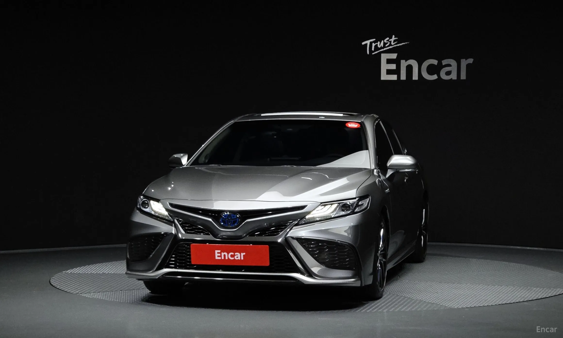 Toyota Camry (XV70) превью 3