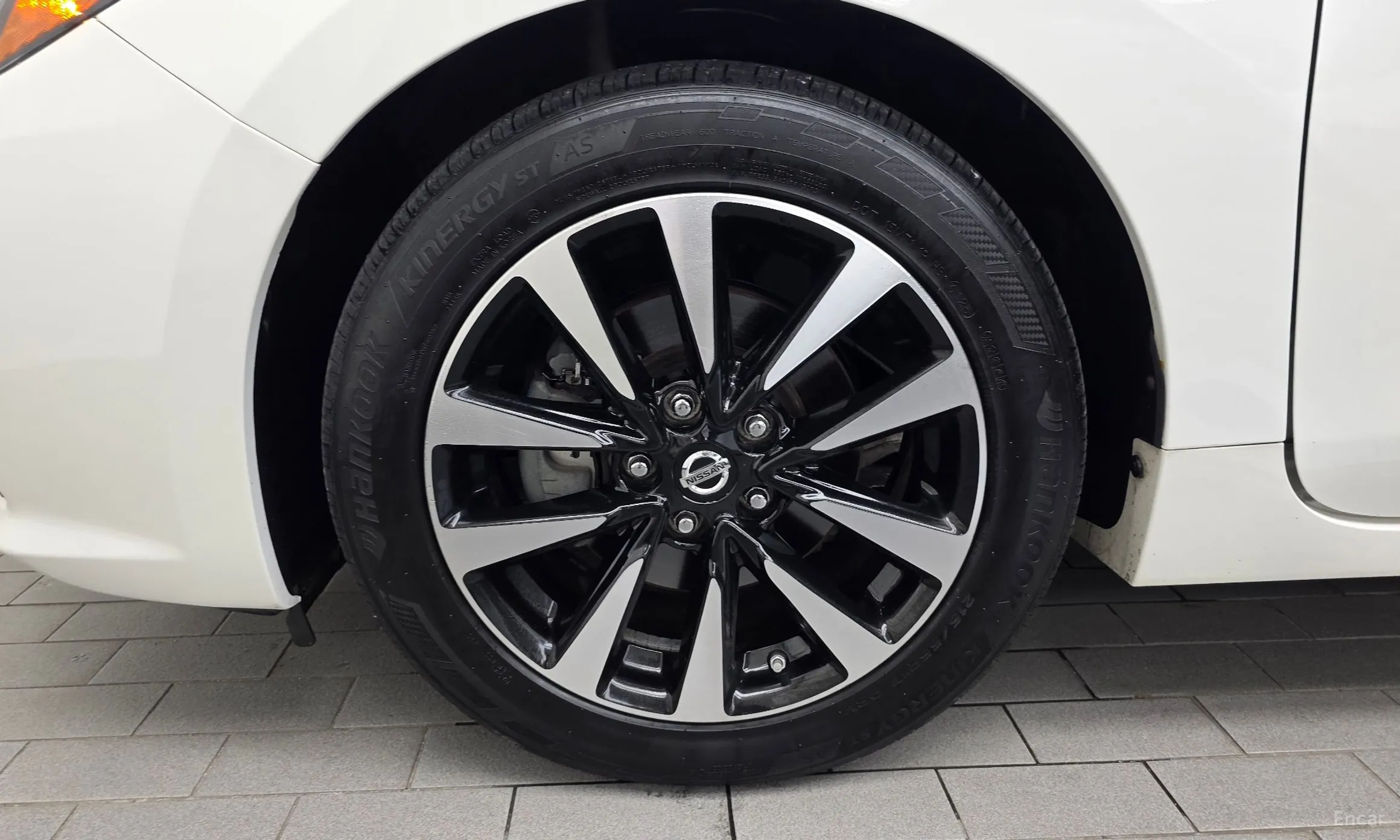 Nissan Altima превью 5
