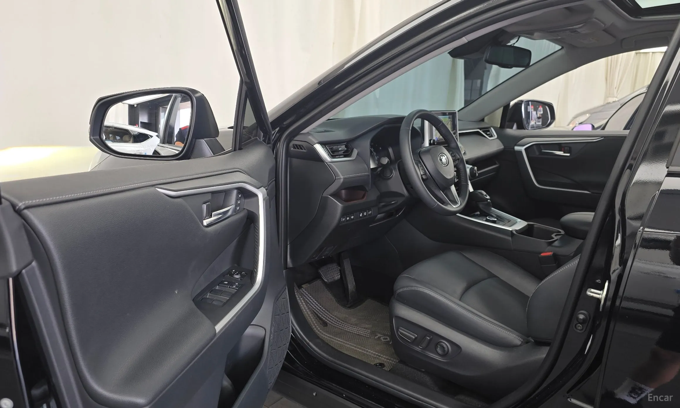 Toyota RAV4 5th Generation превью 10