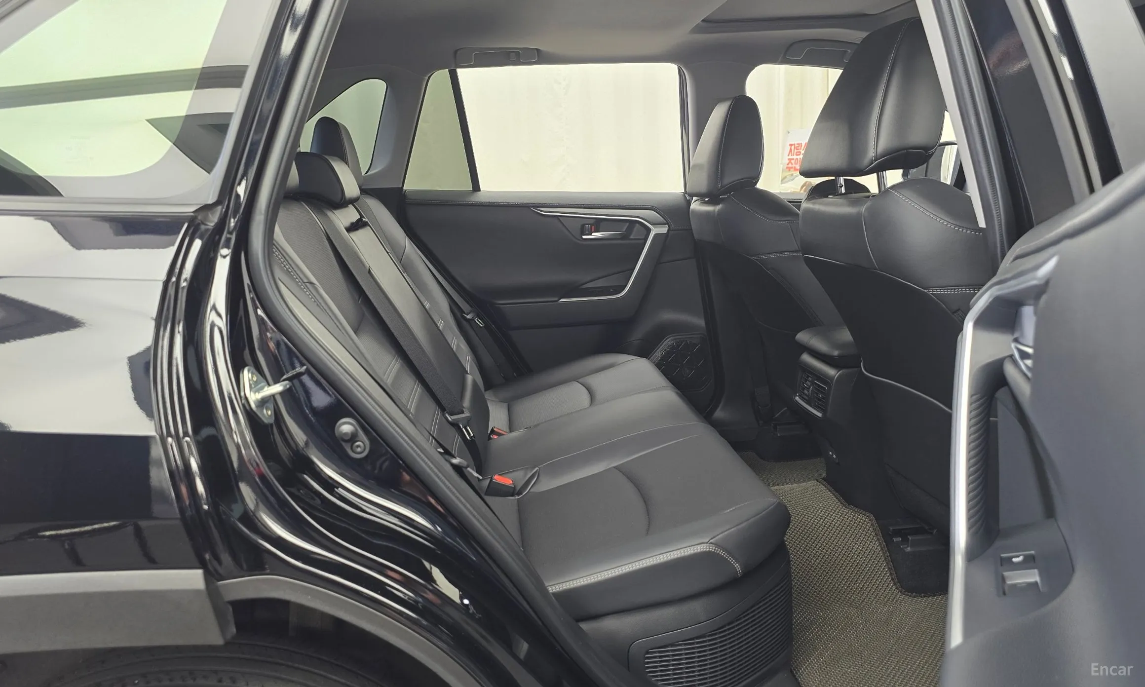 Toyota RAV4 5th Generation превью 11