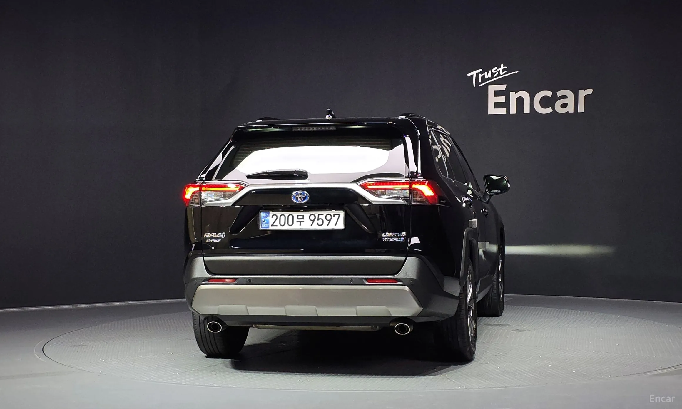 Toyota RAV4 5th Generation превью 4