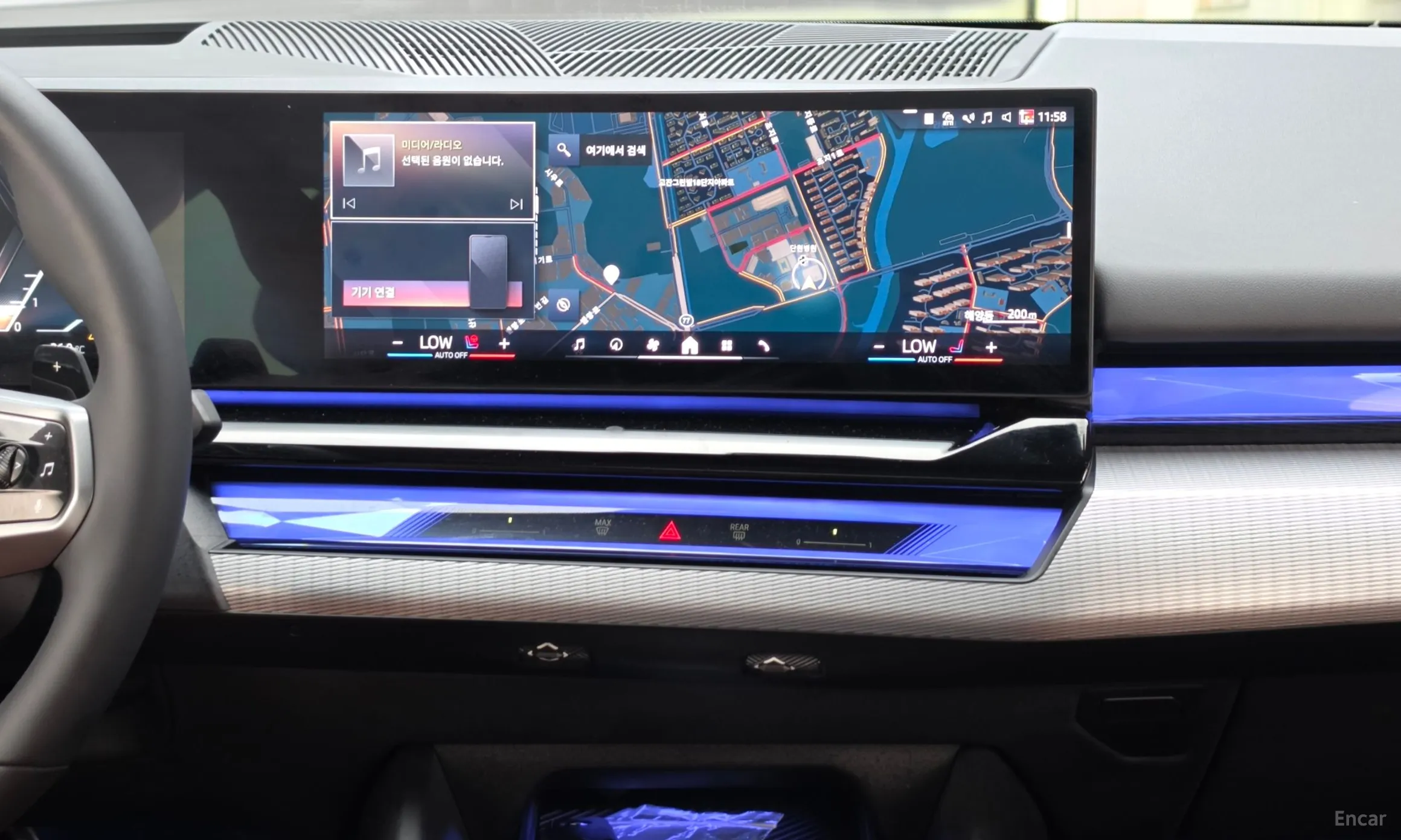 BMW 5 Series (G60) превью 14