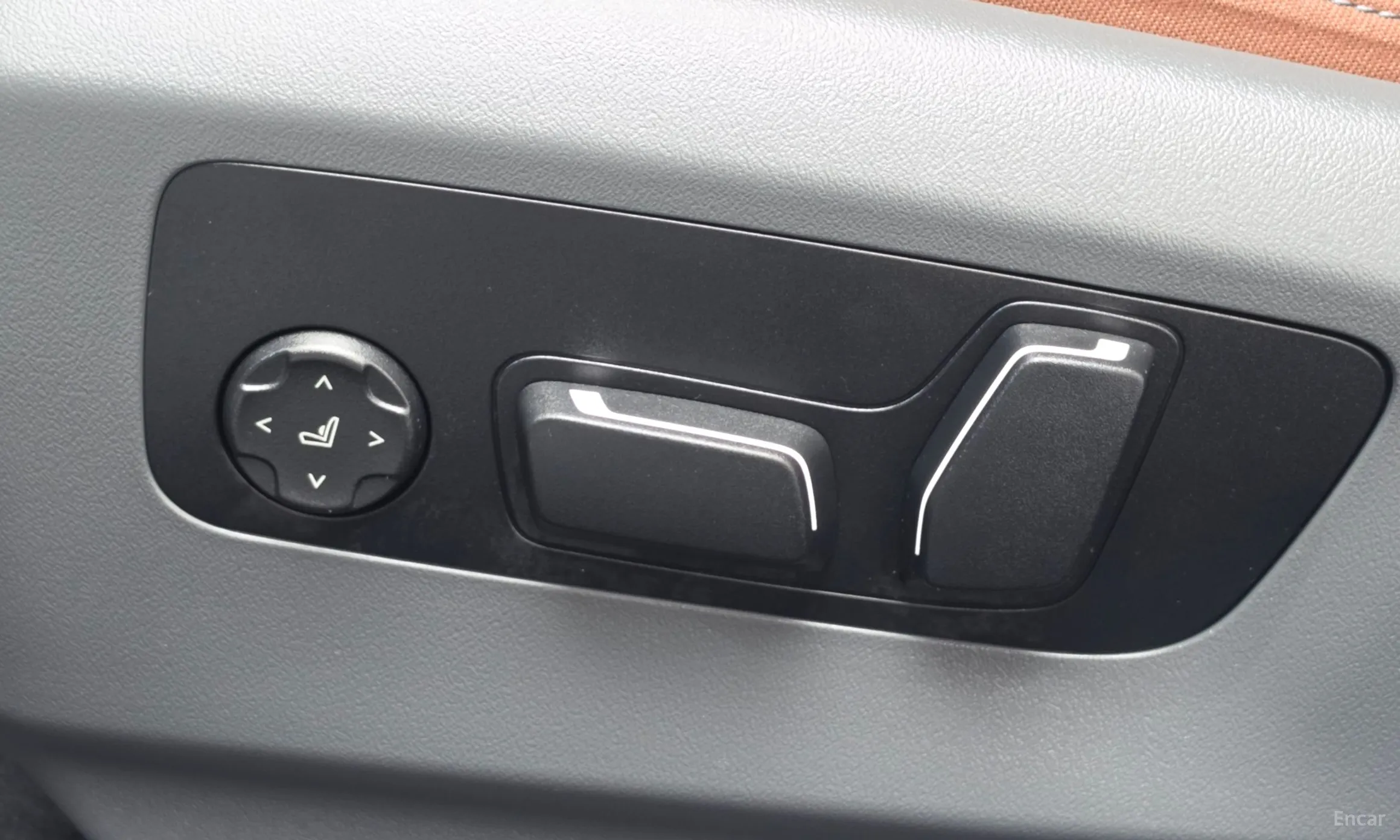 BMW 5 Series (G60) превью 17