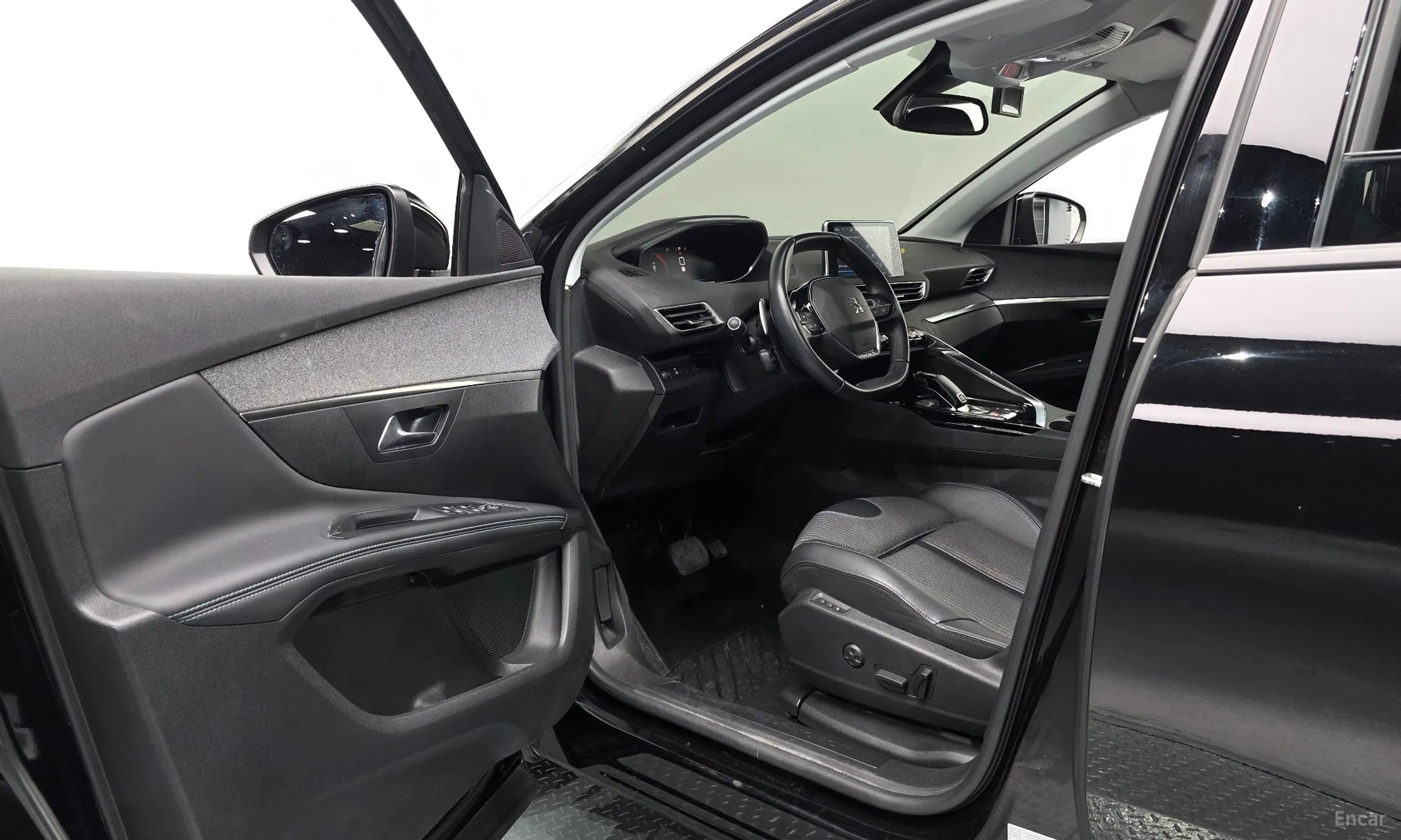 Peugeot 3008 2nd generation превью 10