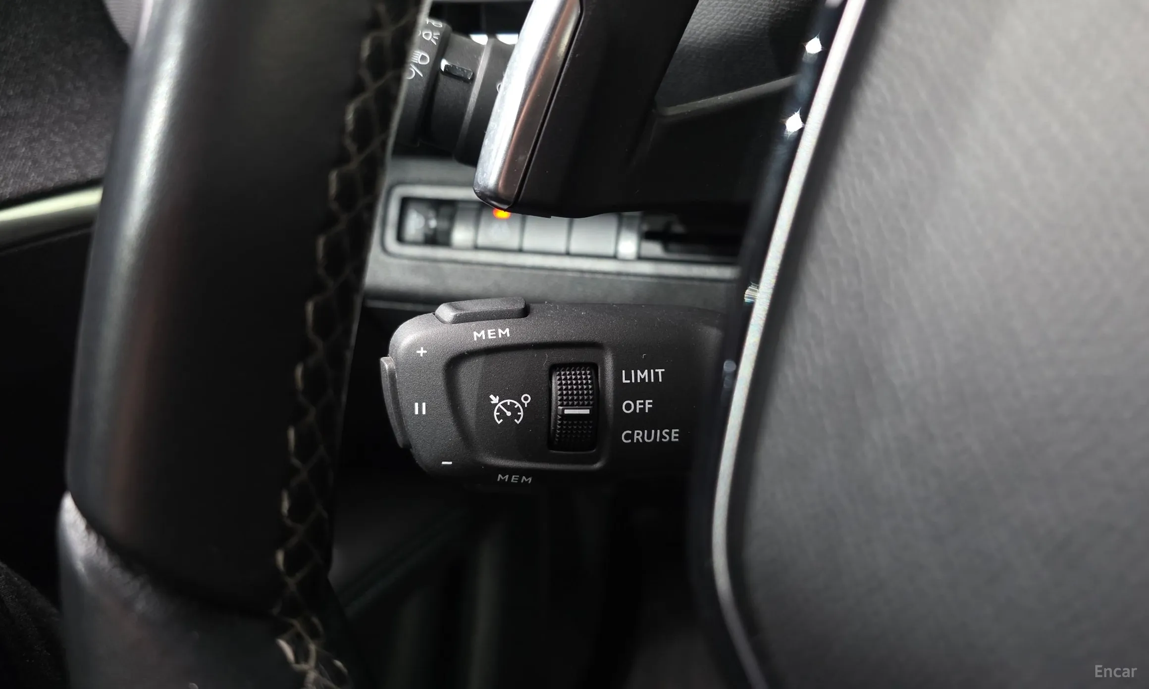 Peugeot 3008 2nd generation превью 18