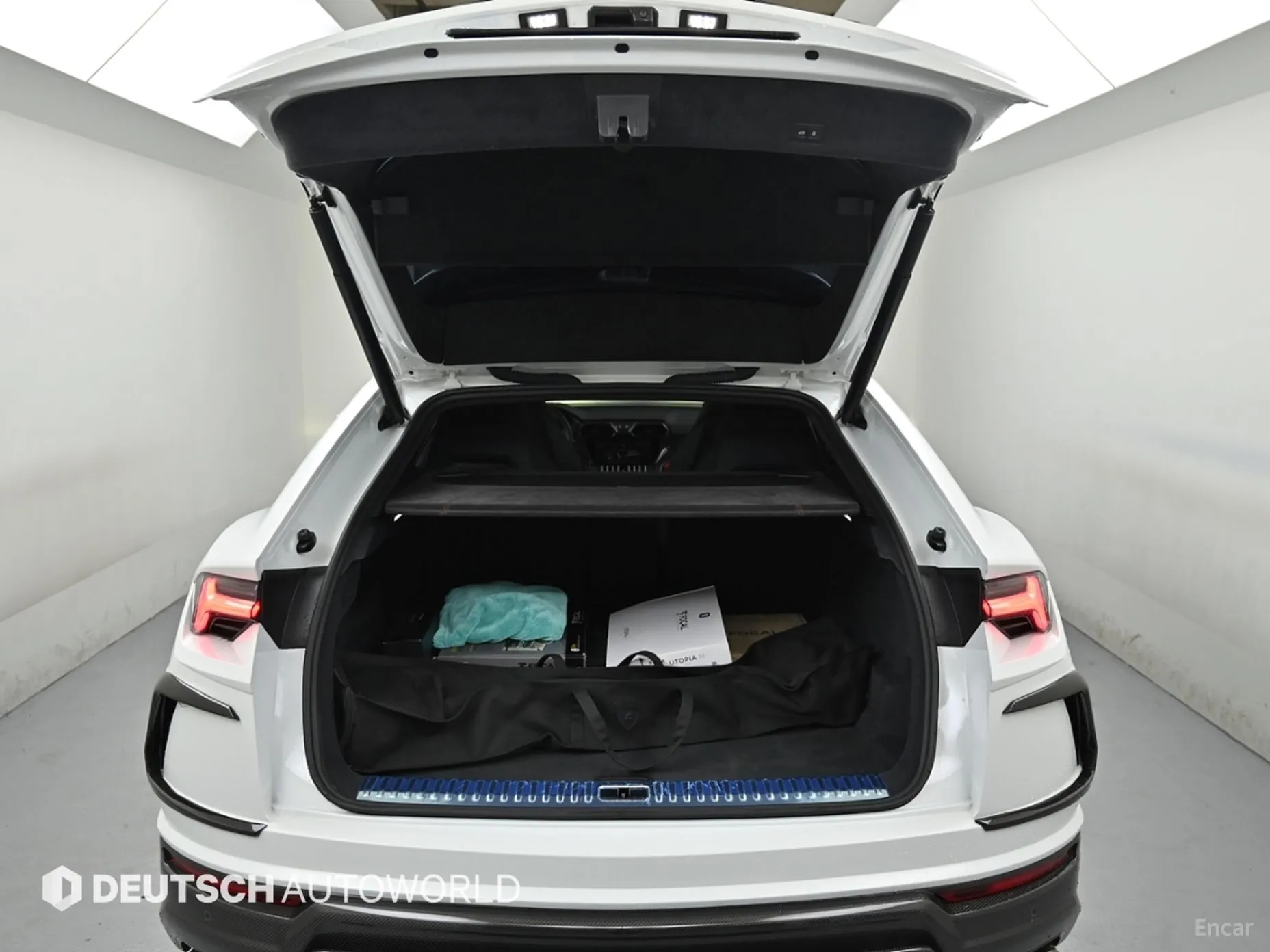 Lamborghini Urus превью 19